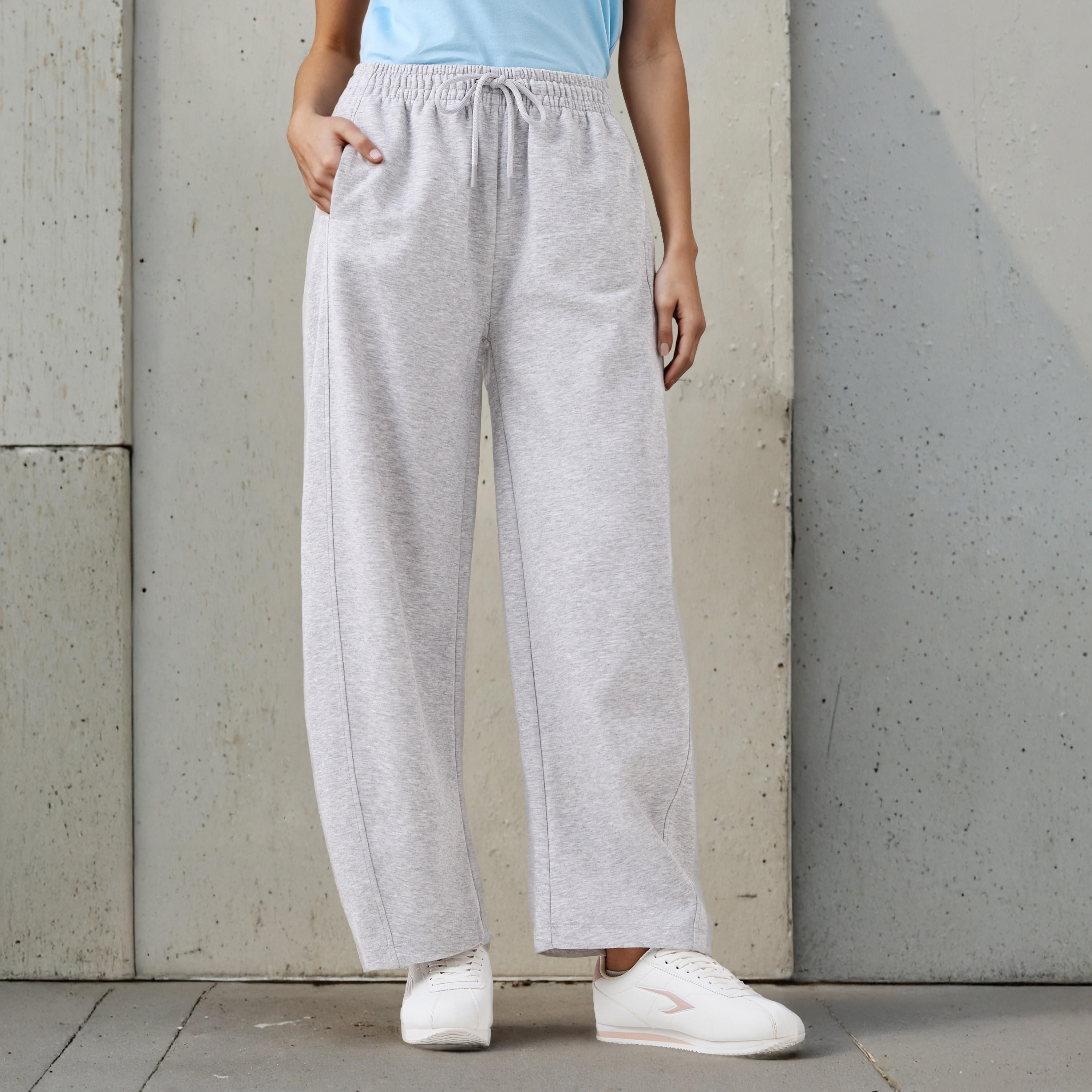 بنطلون بألواح بخصر متوسط وقصّة باريل-women-clothing-bottoms-trousers-image-5