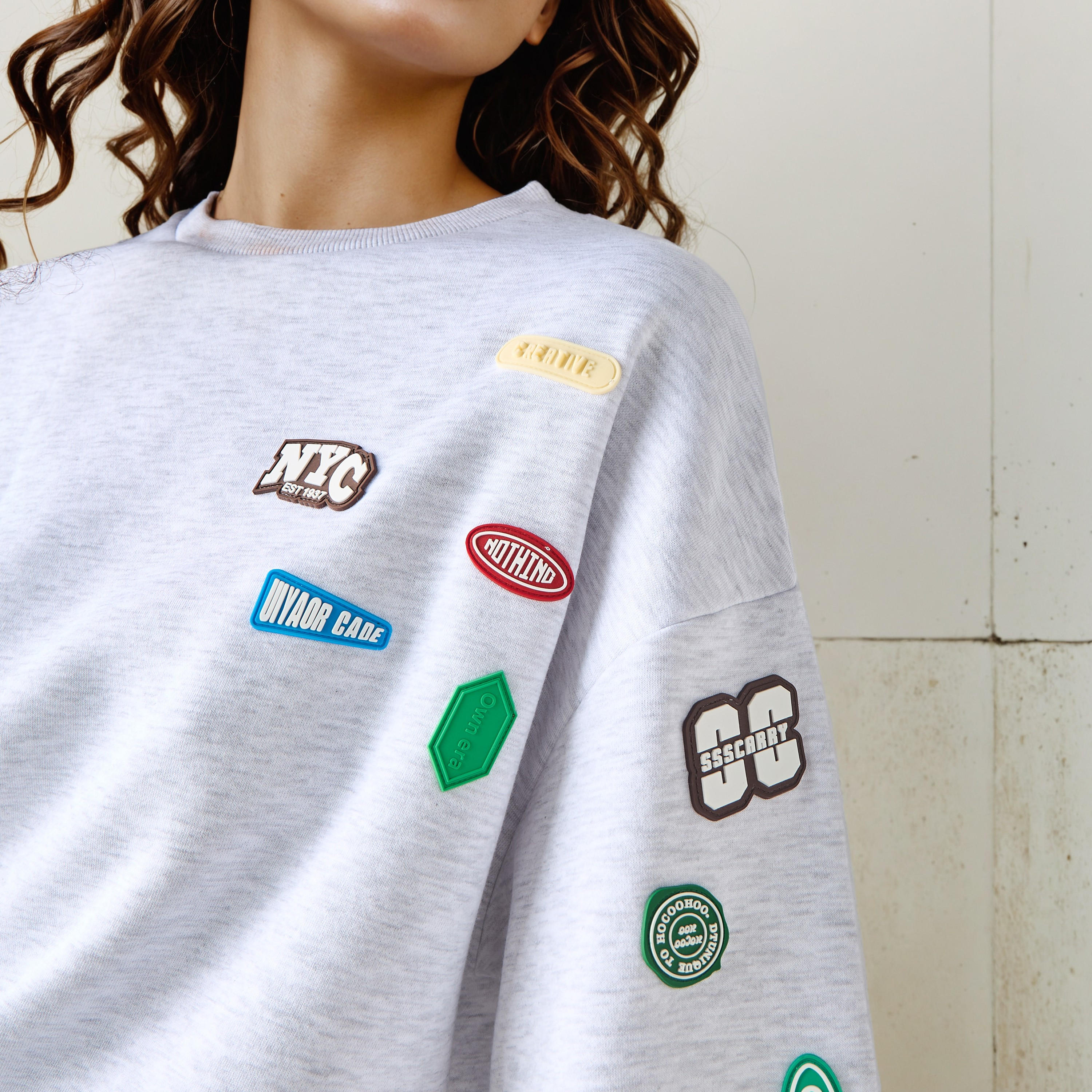 Patch Accent Sweatshirt-women-winterwear-hoodiesandsweatshirts-sweatshirts-image-5