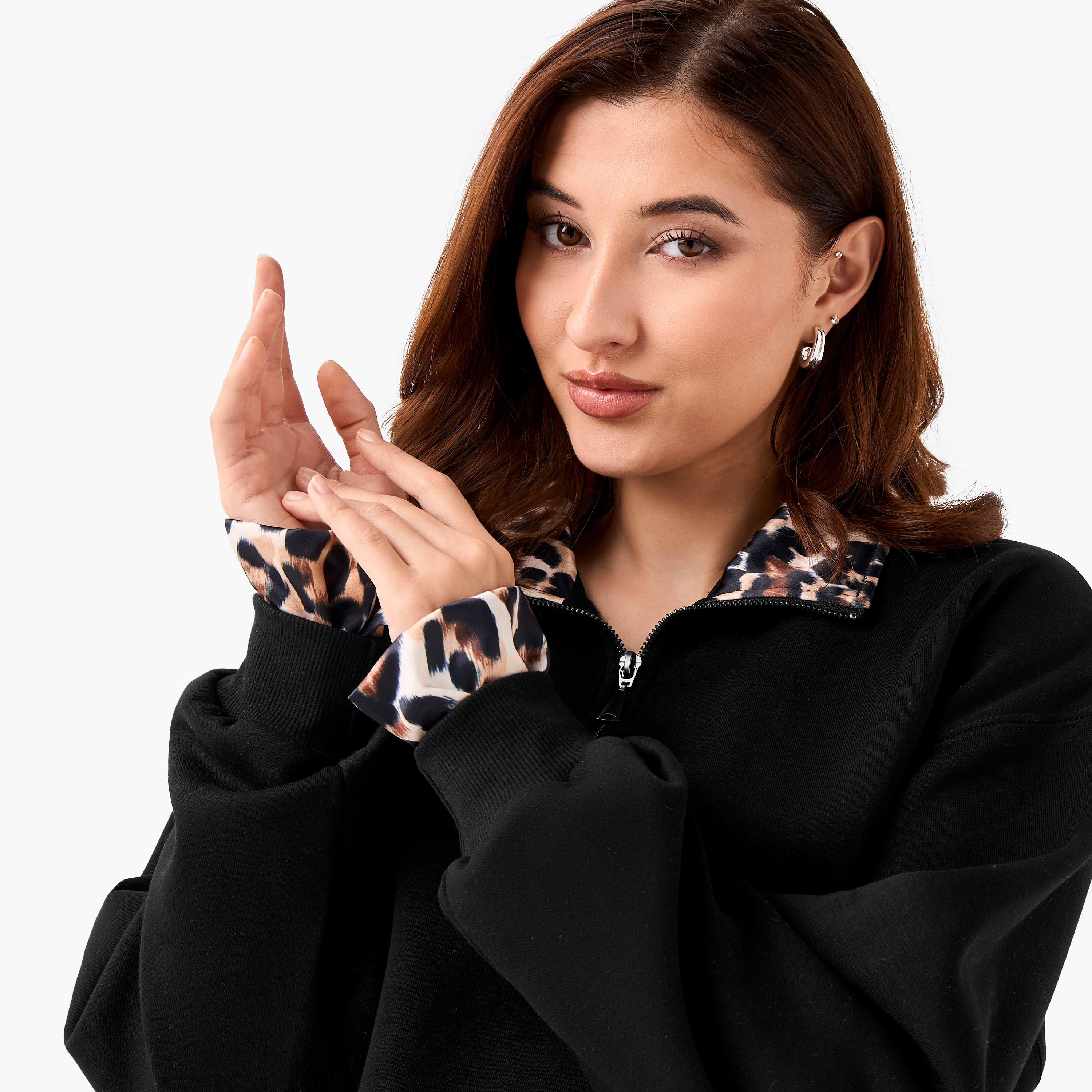 Sweatshirt with Animal Print and Half-Zip-women-winterwear-hoodiesandsweatshirts-sweatshirts-image-5