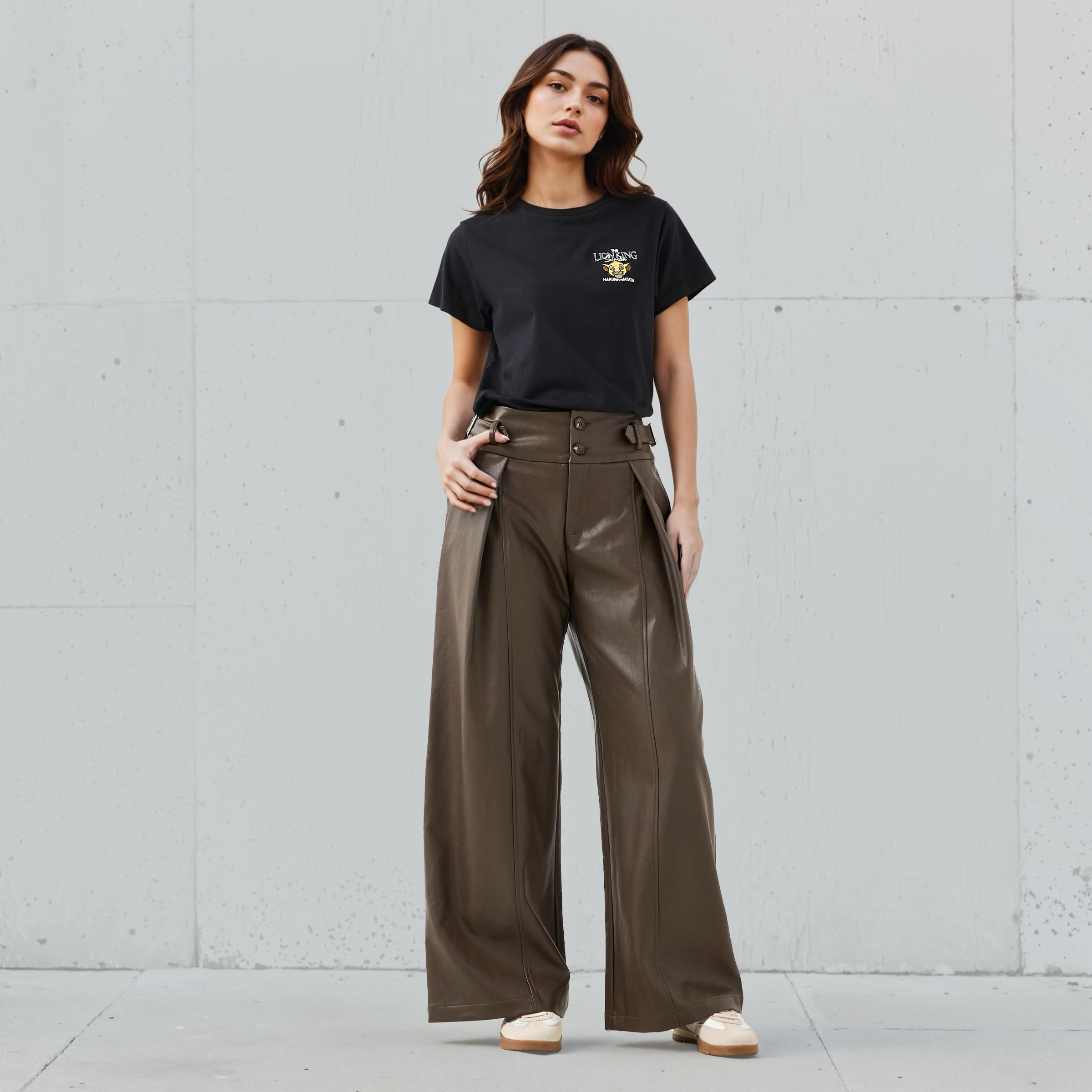 Mid-Rise Waist Pleated Regular Fit Trousers-women-clothing-bottoms-trousers-image-2