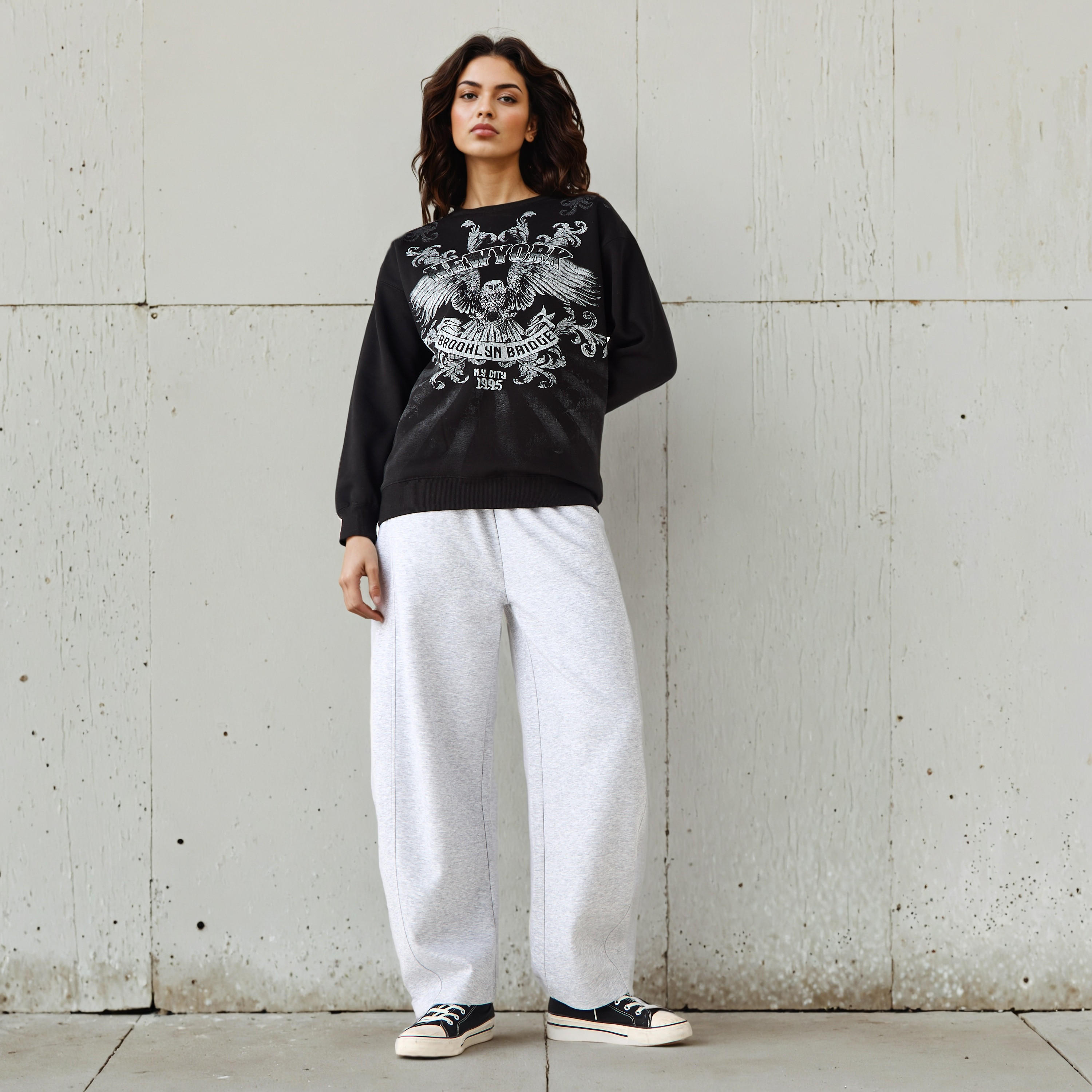 Graphic Print Crew Neck Sweatshirt with Long Sleeves-women-winterwear-hoodiesandsweatshirts-sweatshirts-image-2