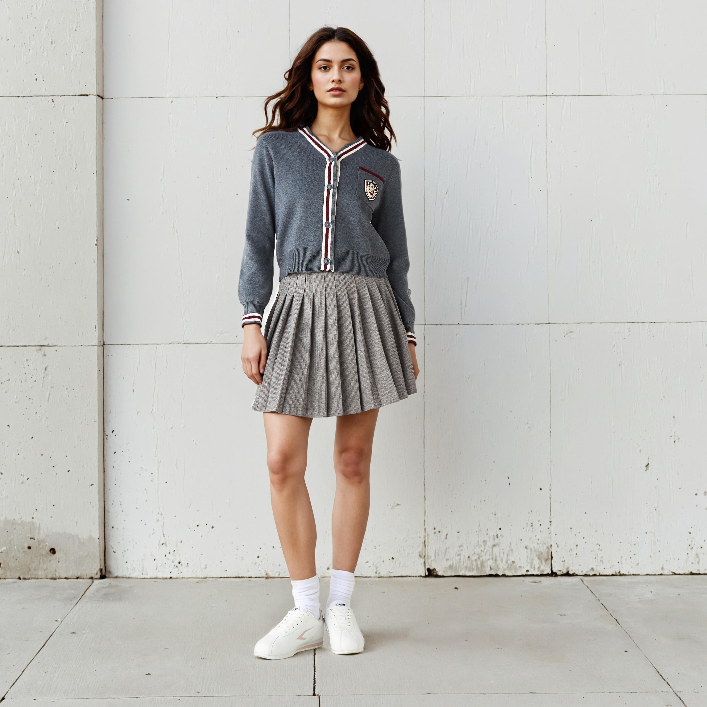 كارديجان بياقة V وزخارف-women-winterwear-cardigansandjumpers-cardigans-image-2