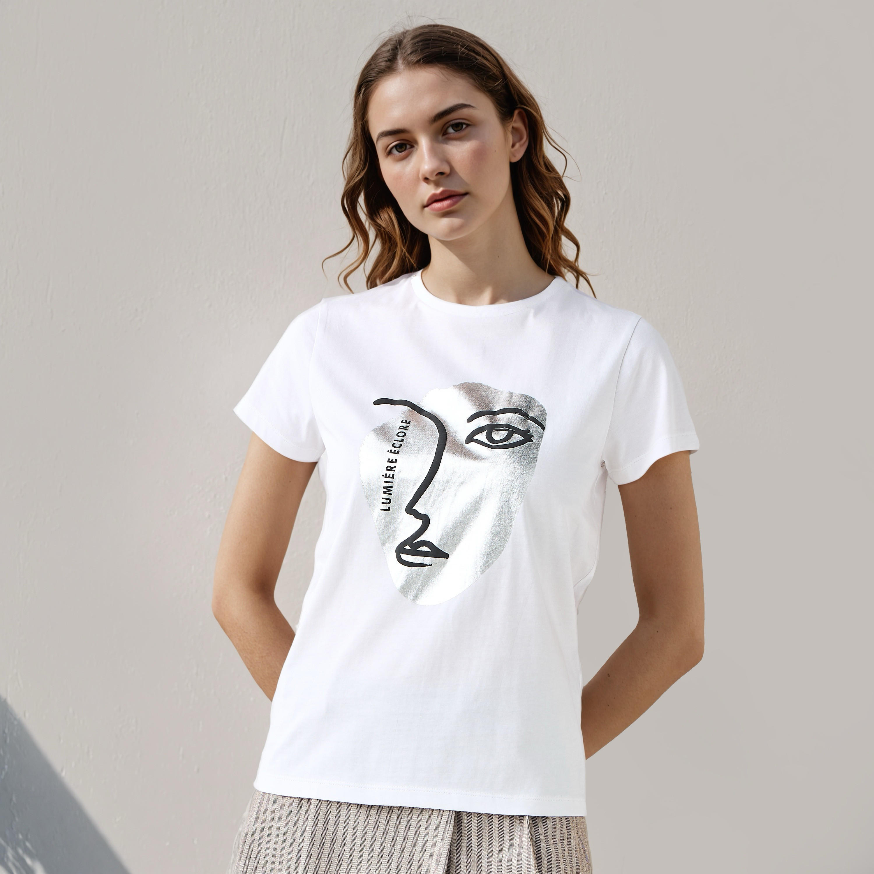 Graphic Print T-shirt with Crew Neck-women-clothing-tshirts-image-1