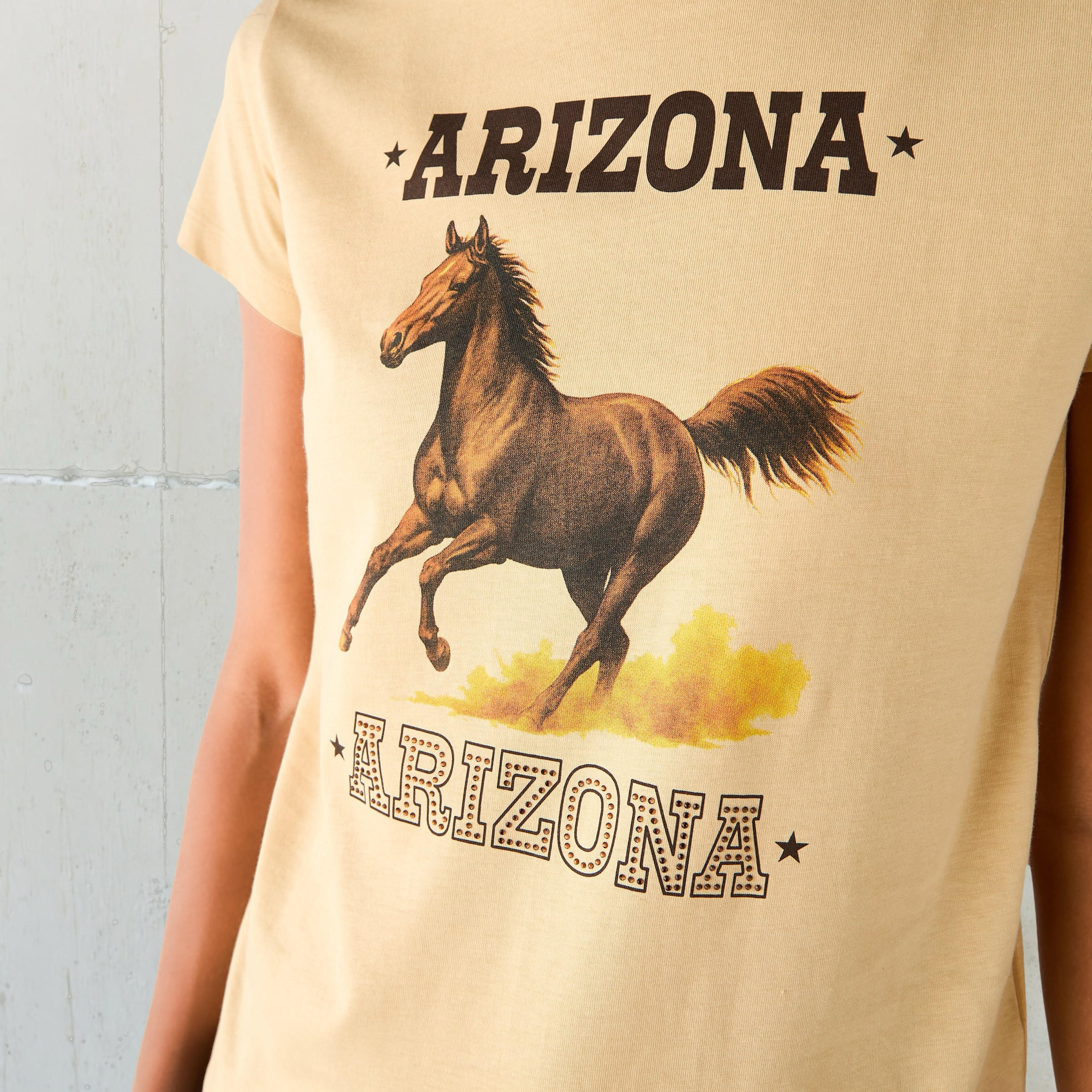 Graphic Print T-shirt-women-clothing-tshirts-image-5