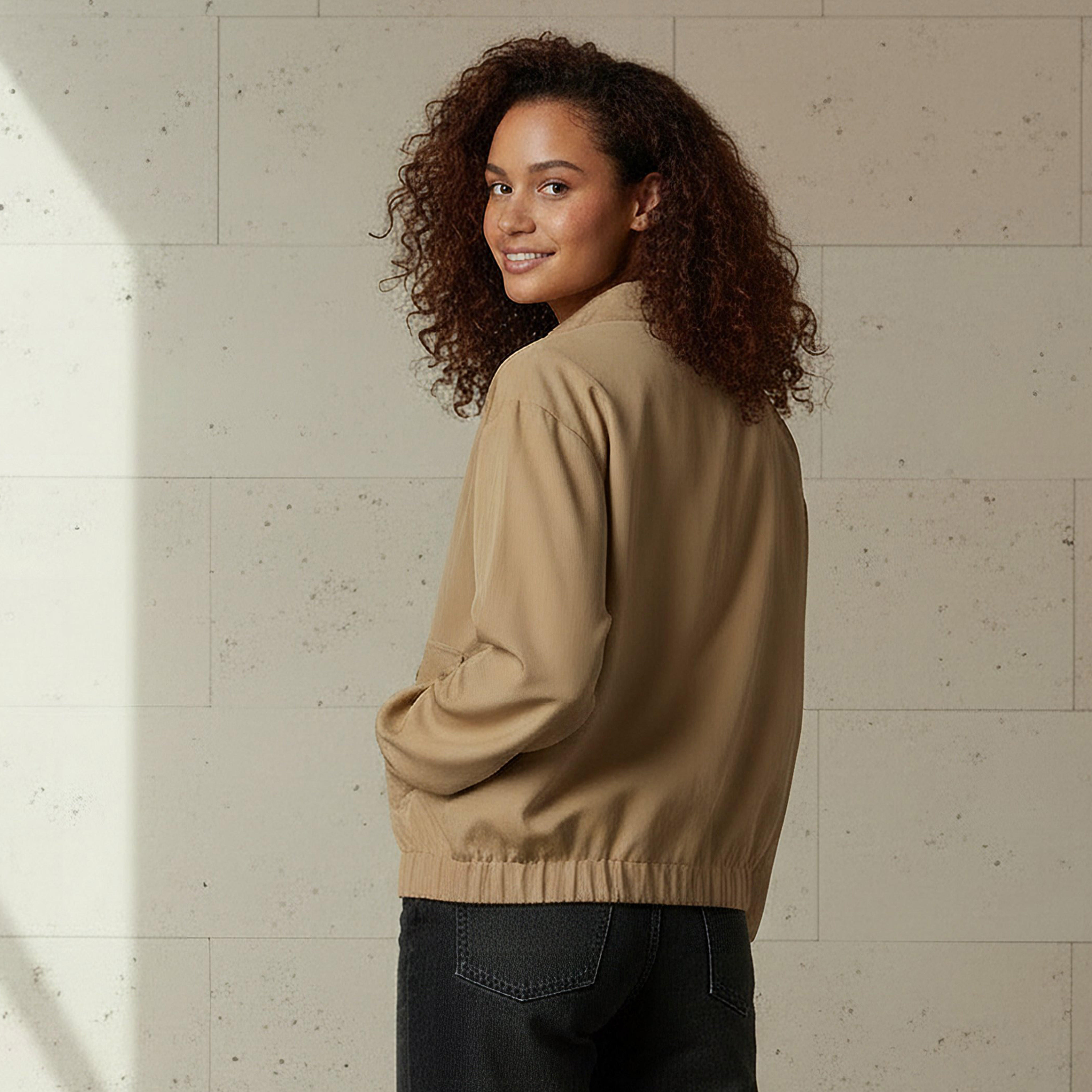 جاكيت بقصة عادية وأزرار إغلاق وجيوب-women-clothing-coordsets-image-2