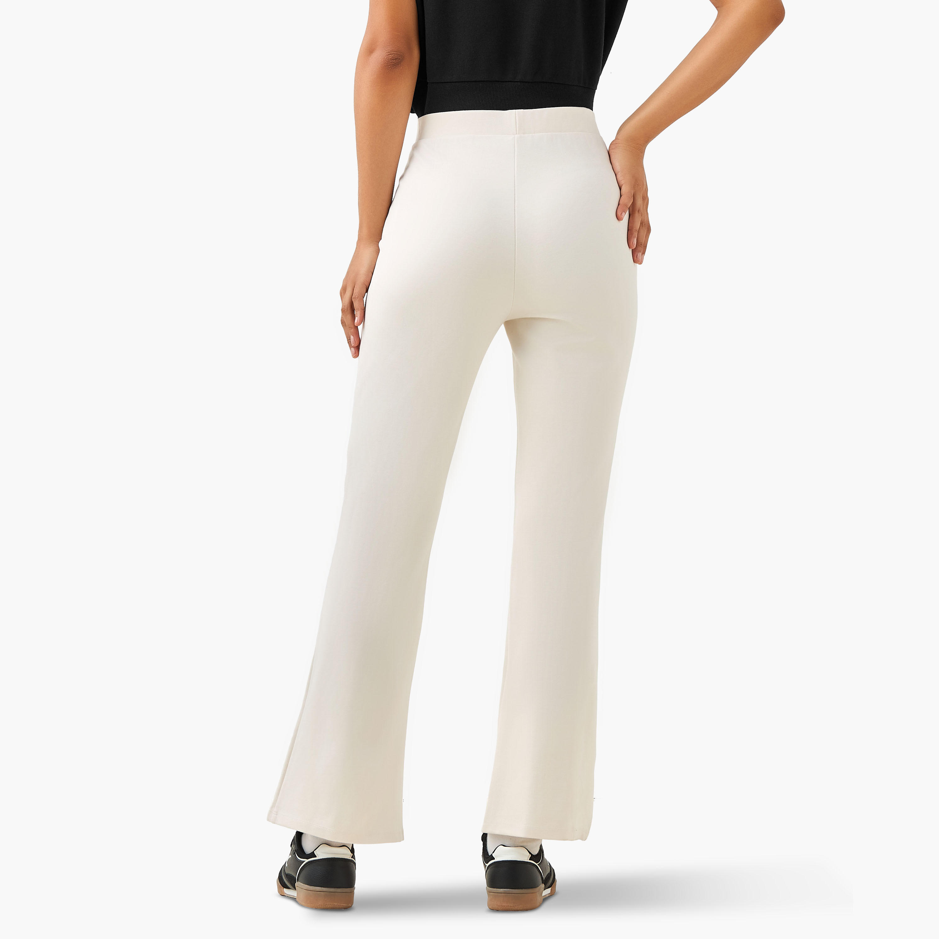 بنطلون ليقنز بساق واسعة من الأسفل وتفاصيل خطوط-women-clothing-bottoms-leggings-image-2