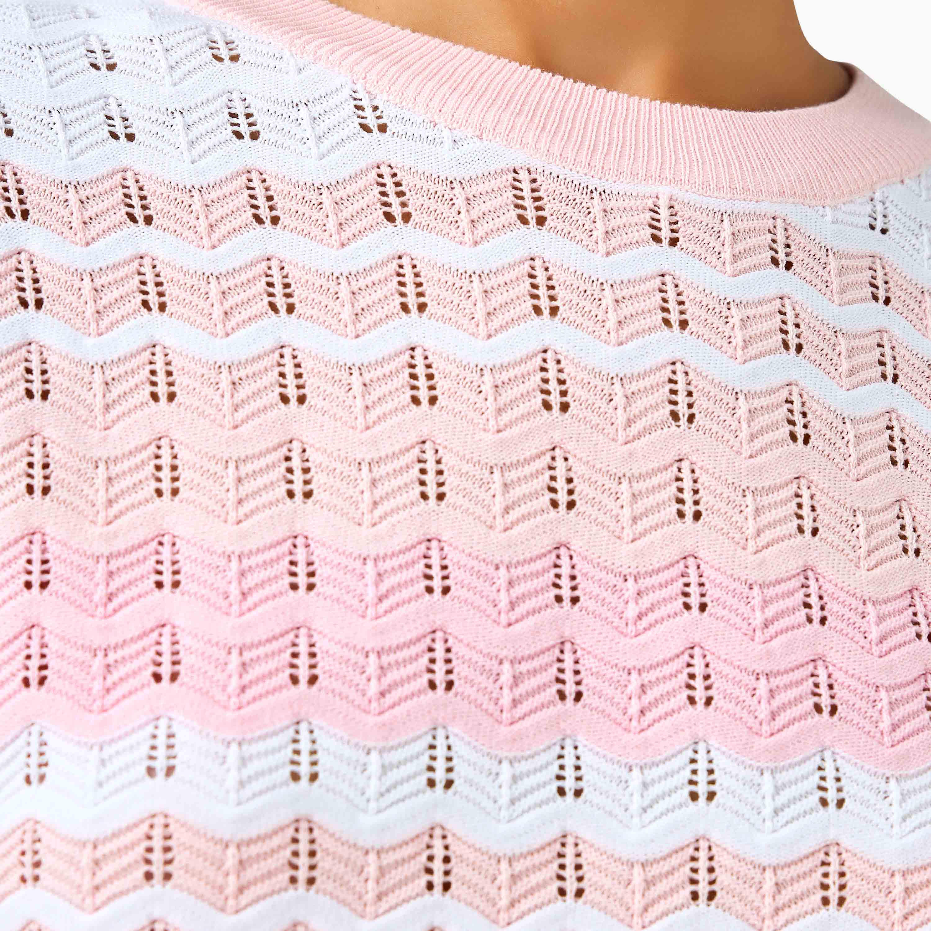 بلوزة مقلمة بقصة عادية وملمس بارز-women-clothing-shirtsandblouses-blouses-image-7