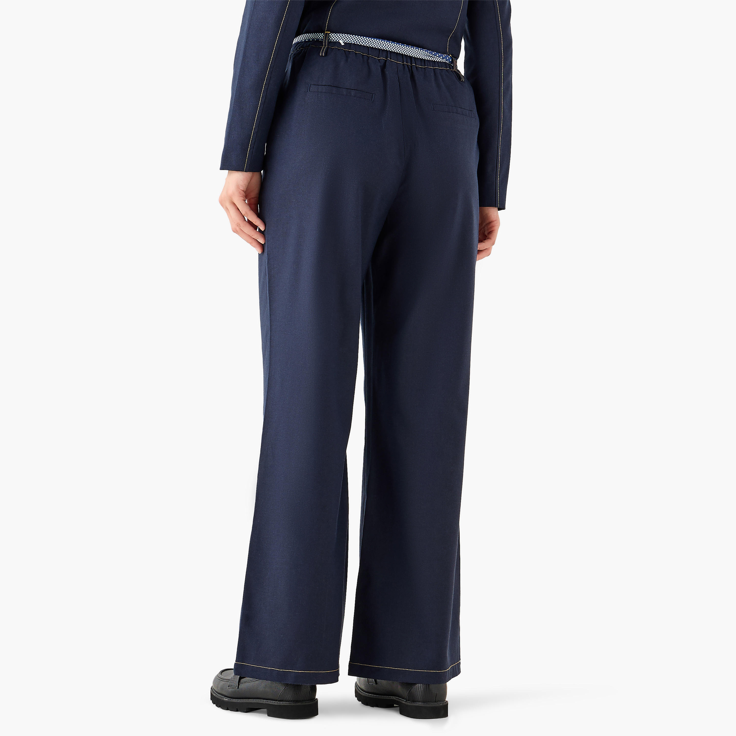 Mid Rise Panelled Linen Blend Belted Wide-Leg Trousers-women-clothing-coordsets-image-5