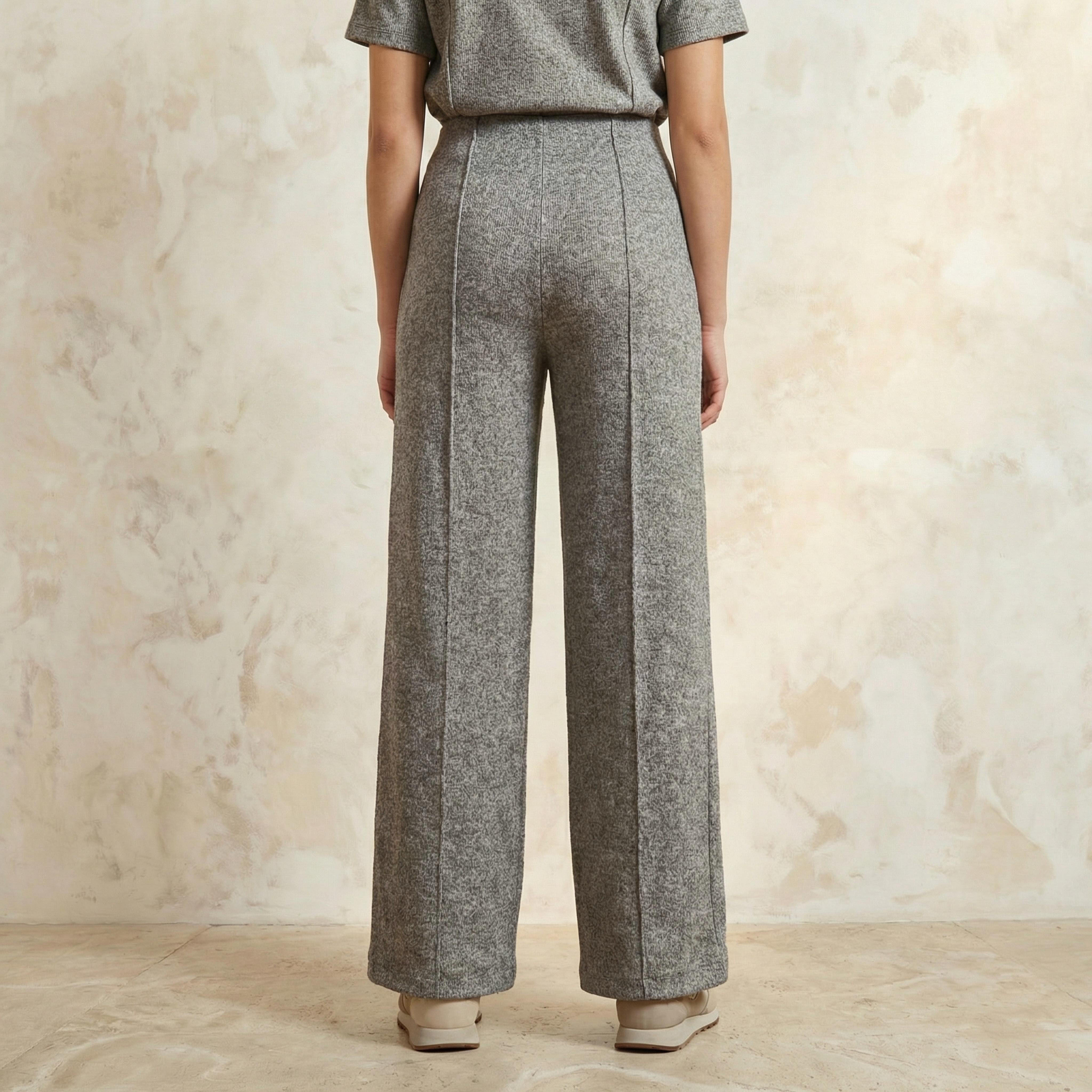 بنطلون رياضي واسع الساقين بخصر متوسط الارتفاع ودرزات-women-clothing-bottoms-joggers-image-4