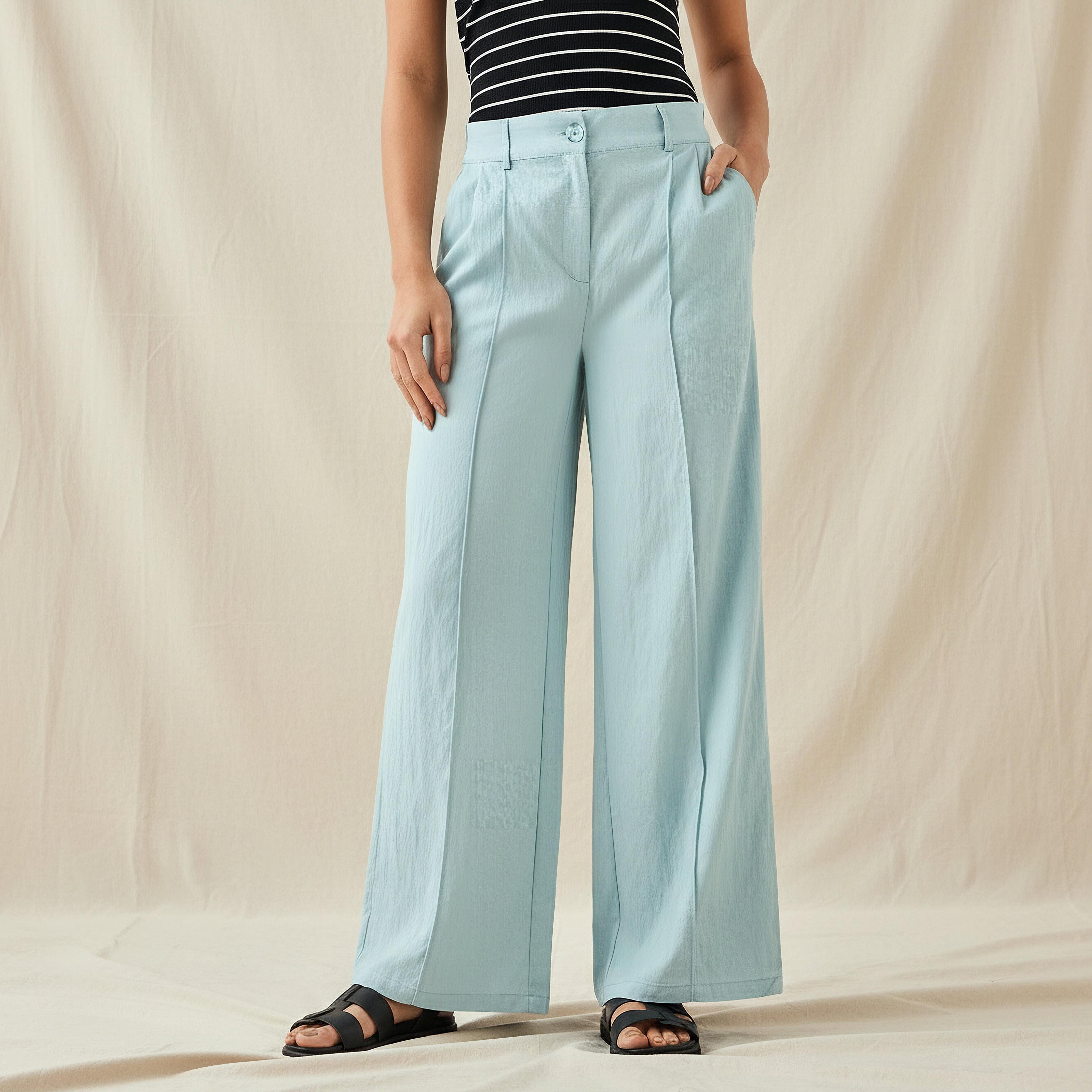 بنطلون بارز الملمس بقصة مريحة وخصر متوسط الارتفاع-women-clothing-coordsets-image-1