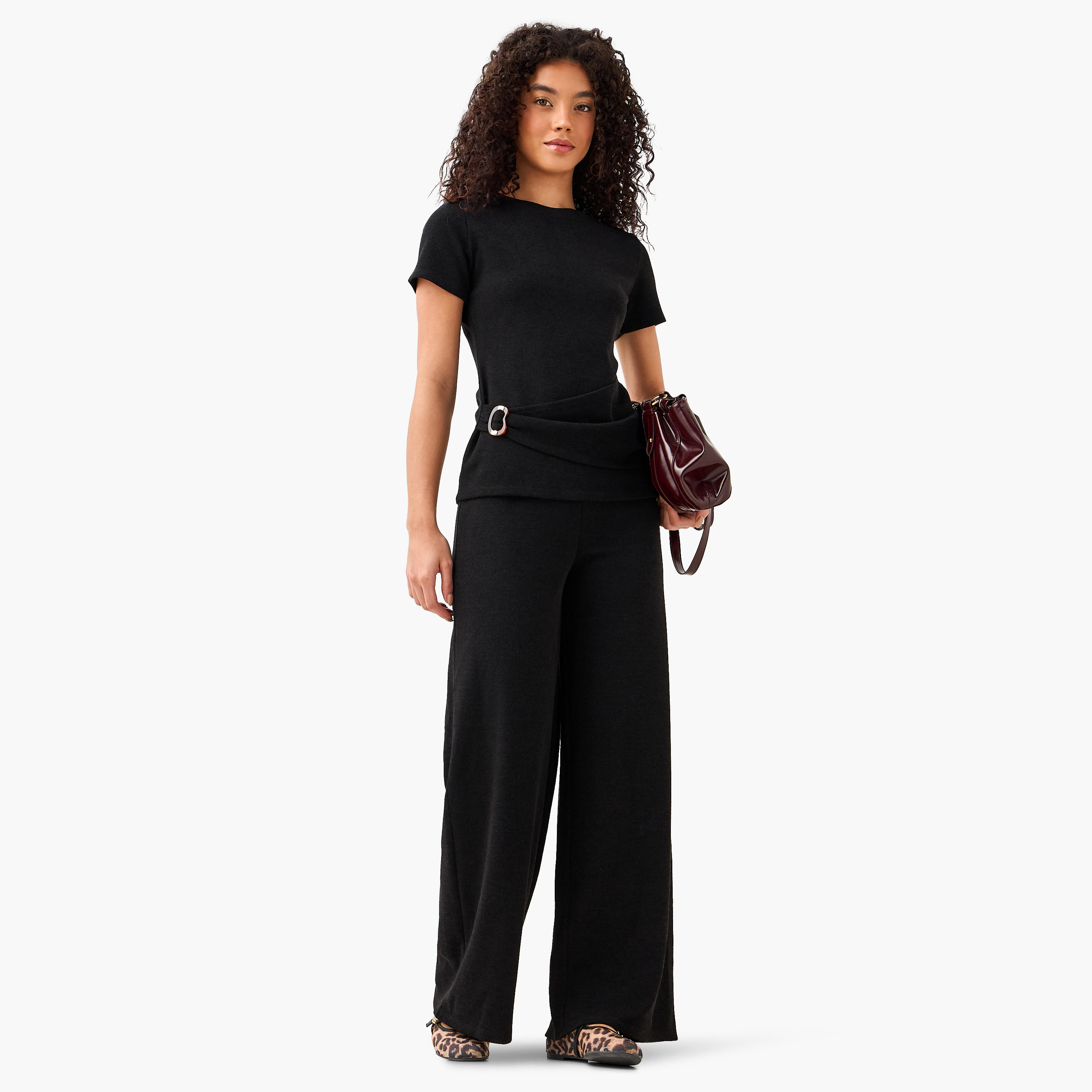 بنطلون بارز الملمس بقصة مريحة وخصر مرتفع-women-clothing-coordsets-image-3