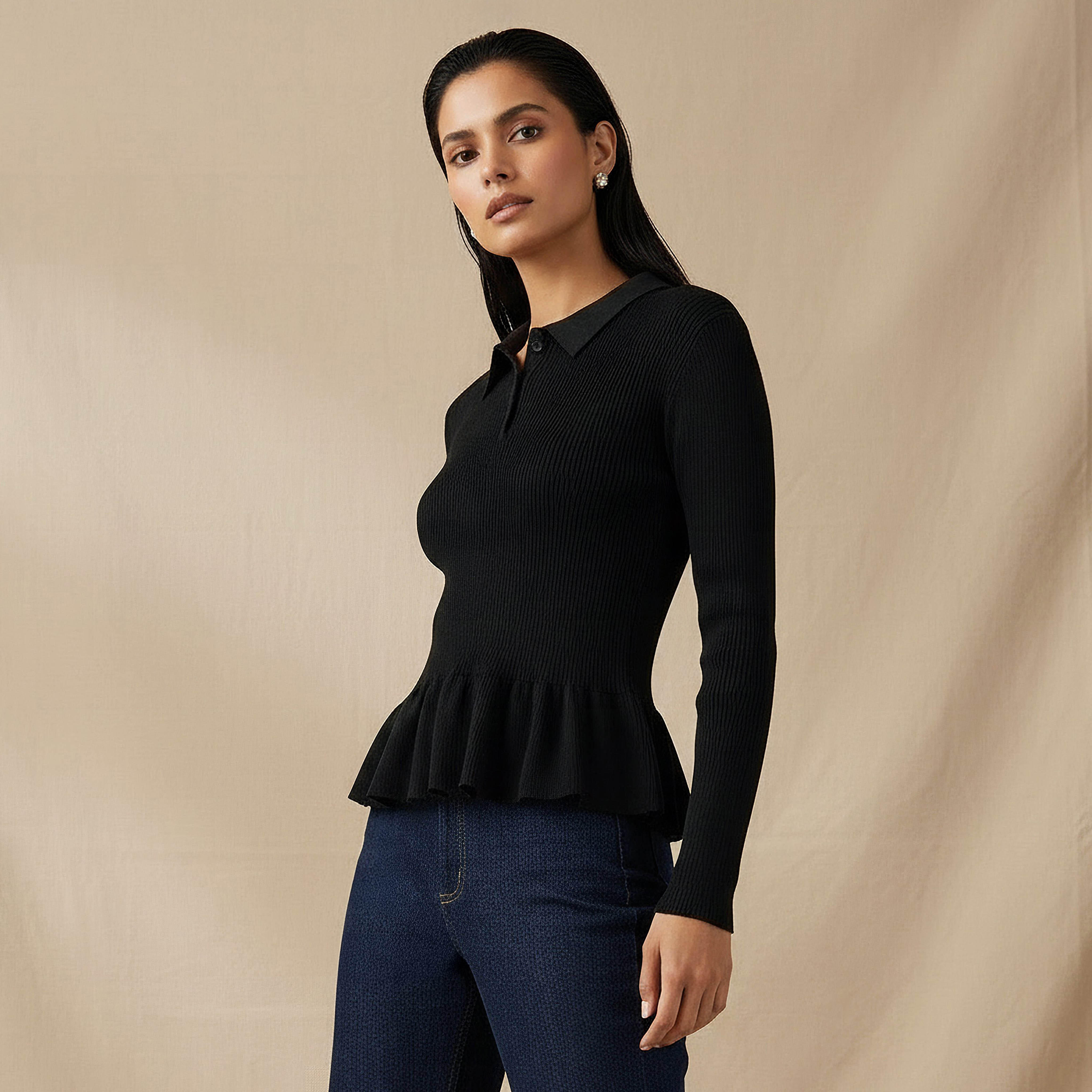 بلوزة بولو بقصّة عادية وتصميم مضلع مع قصة بيبلوم-women-clothing-tshirts-image-1