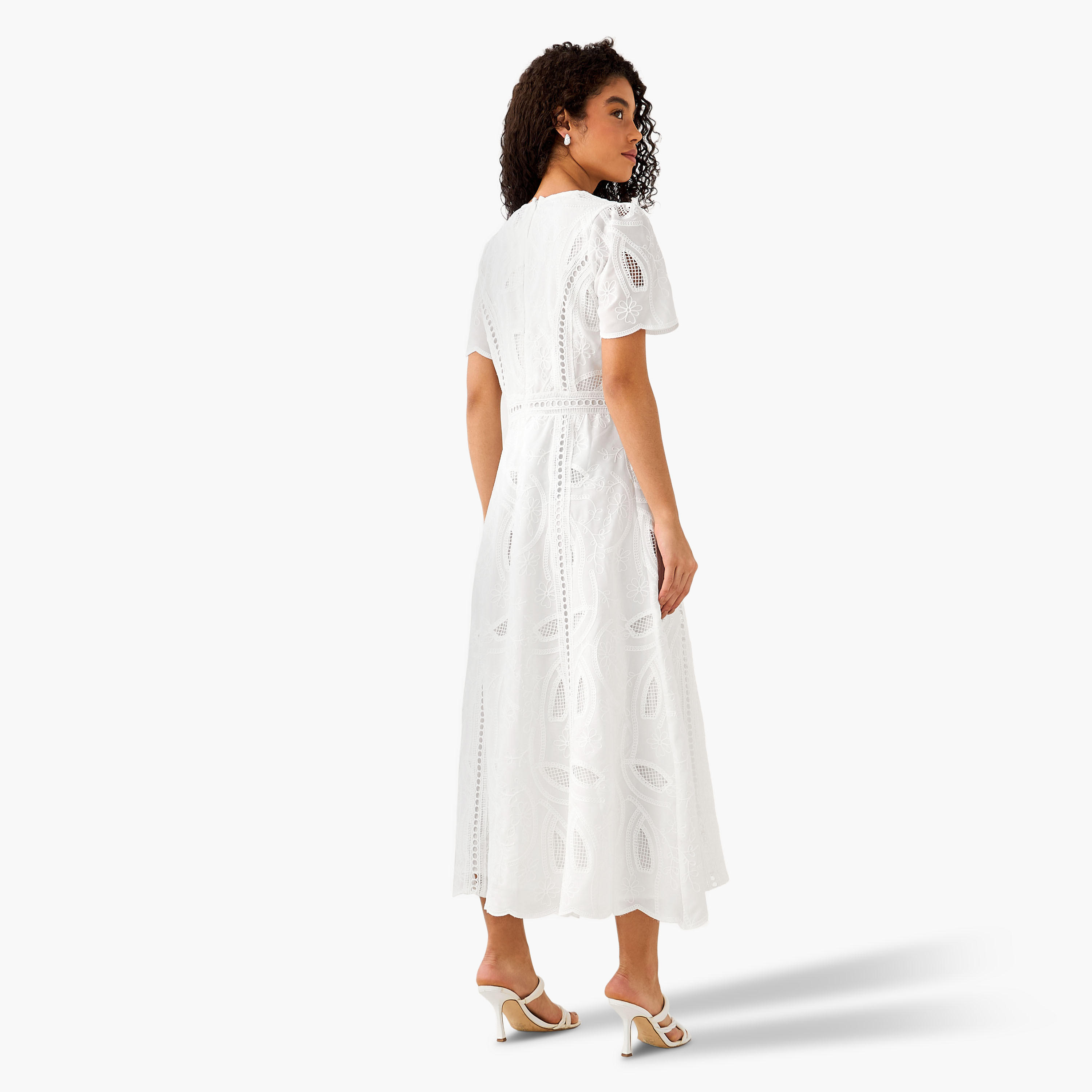 فستان شيفلي بحواف مموجة-women-clothing-dresses-image-4