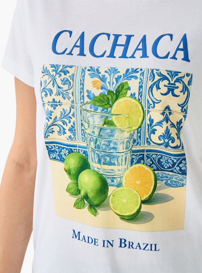 تيشيرت قطن بقصة عادية وطبعات جرافيك-women-clothing-tshirts-image-5