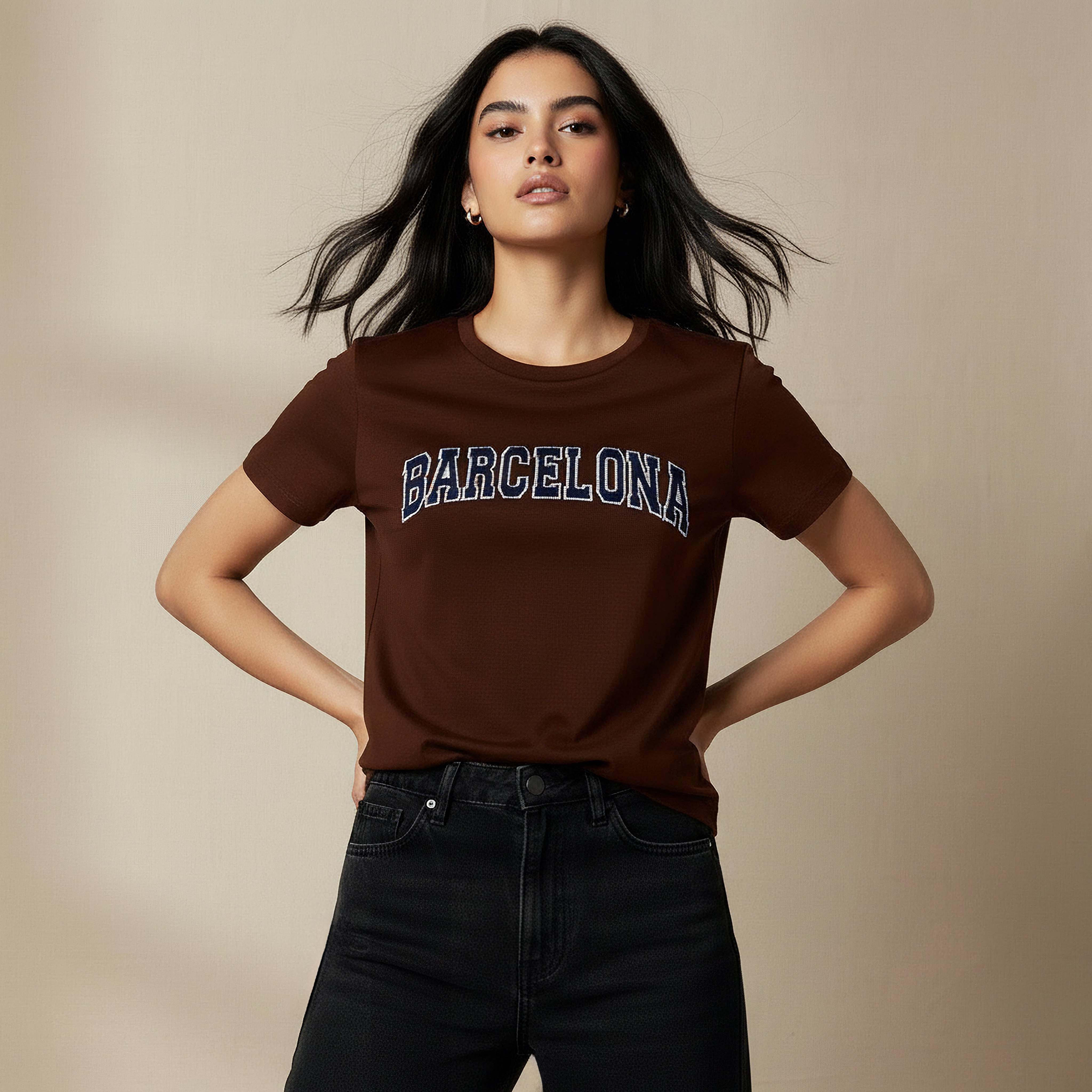 تيشيرت قطن مطرز بقصة عادية-women-clothing-tshirts-image-1