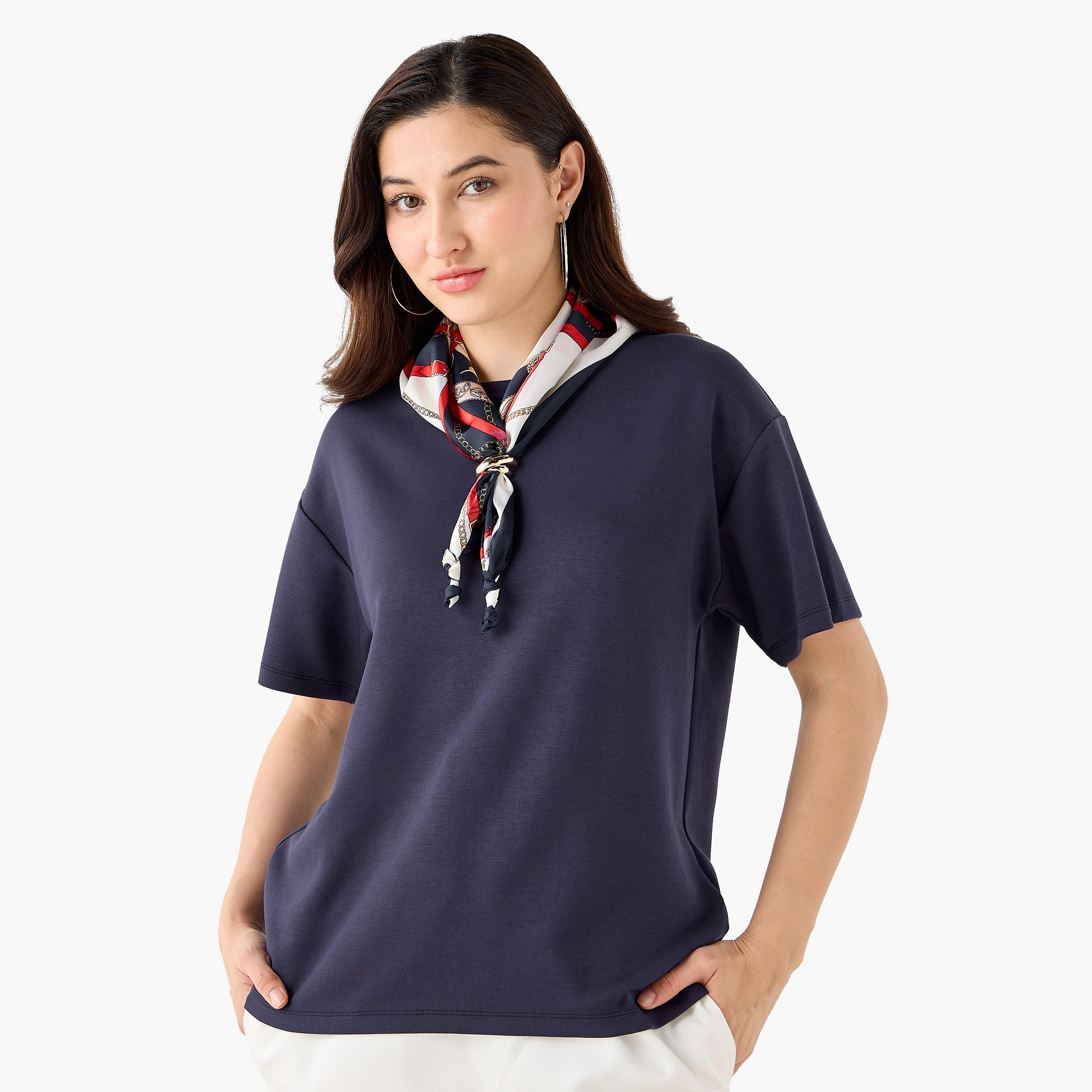 تيشيرت بقصة بوكسي وتفاصيل وشاح-women-clothing-tshirts-image-2
