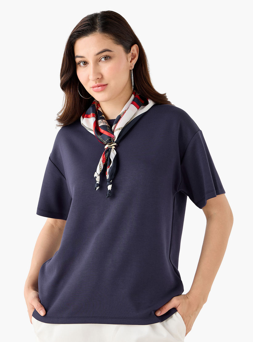 تيشيرت بقصة بوكسي وتفاصيل وشاح-women-clothing-tshirts-image-2