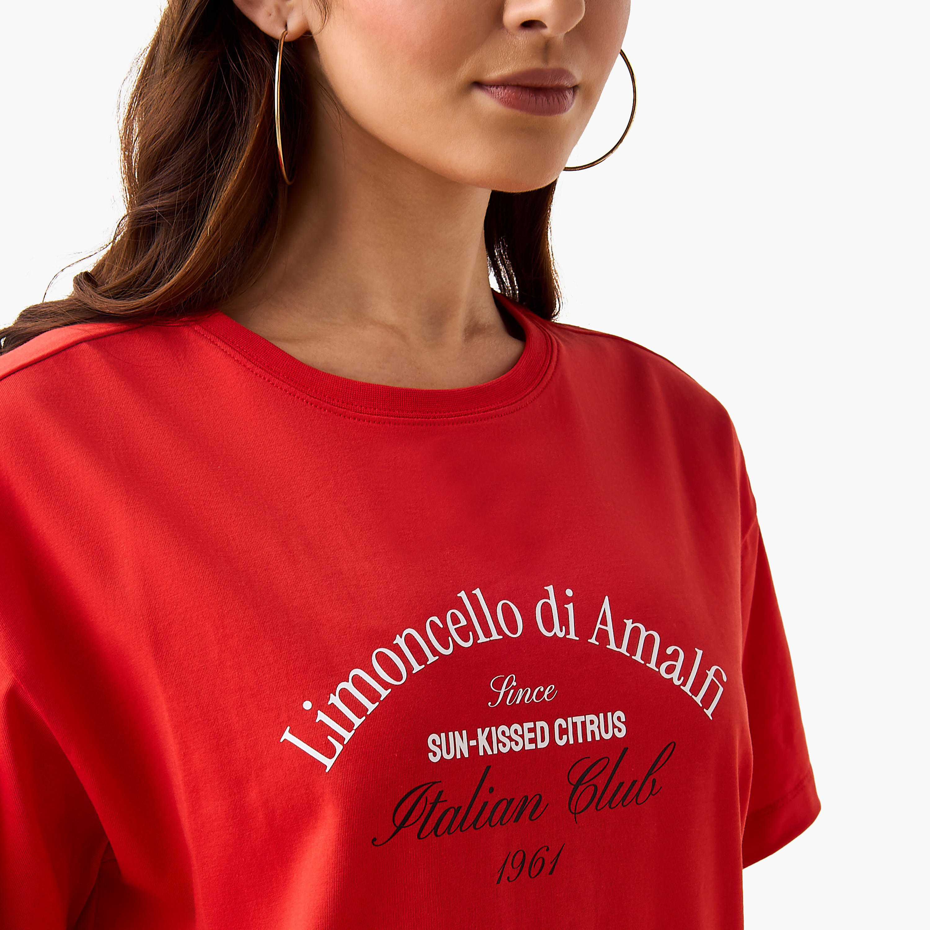 تيشيرت قطن واسع بطبعات شعار-women-clothing-tshirts-image-5