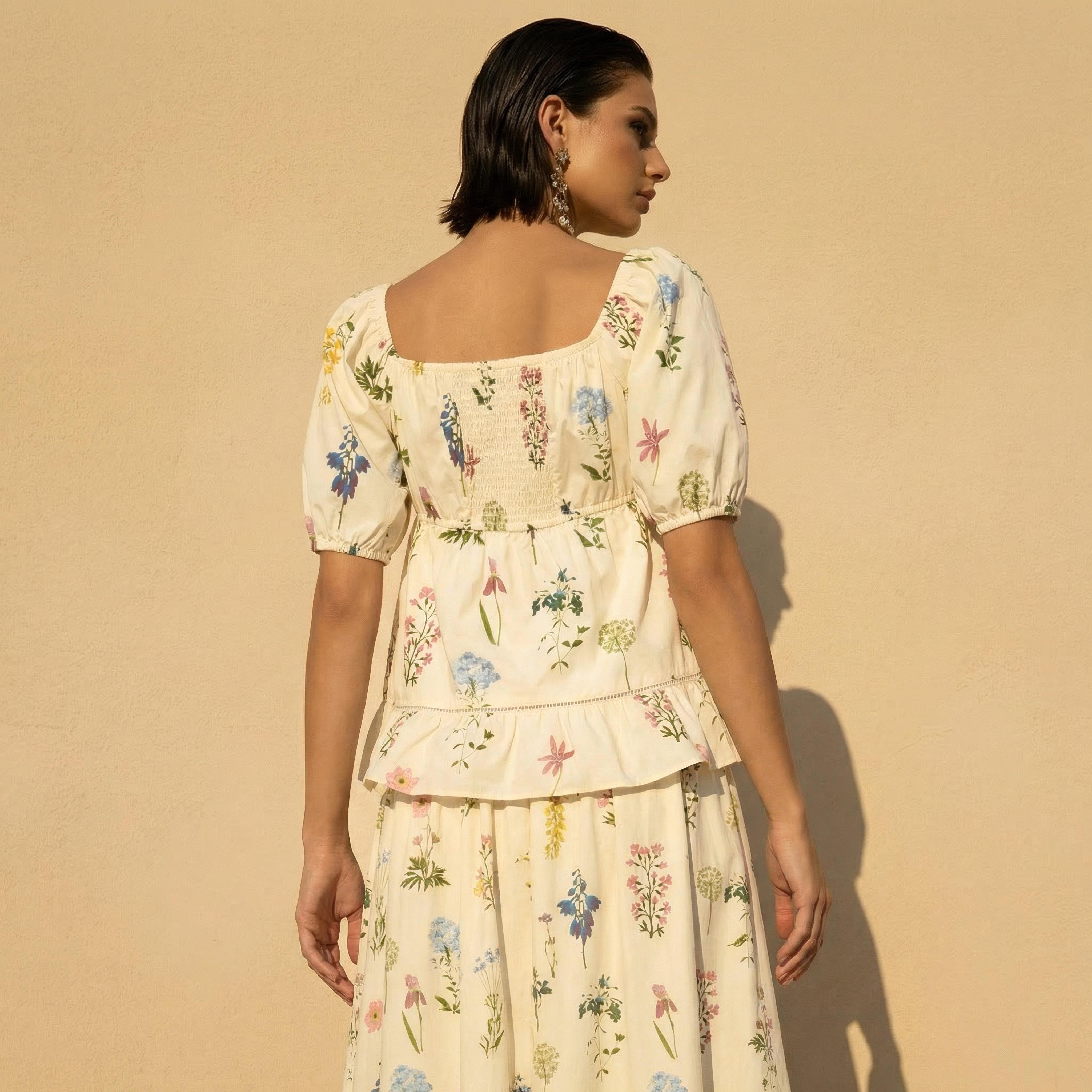 بلوزة قطن بطبعات نباتية-women-clothing-shirtsandblouses-blouses-image-1