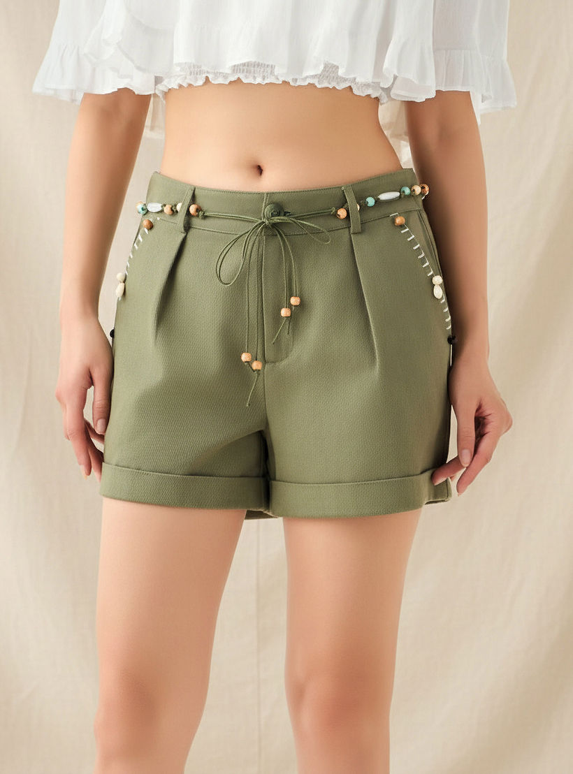 شورت بارز الملمس بقصة عادية وحزام خرز-women-clothing-bottoms-shorts-image-1