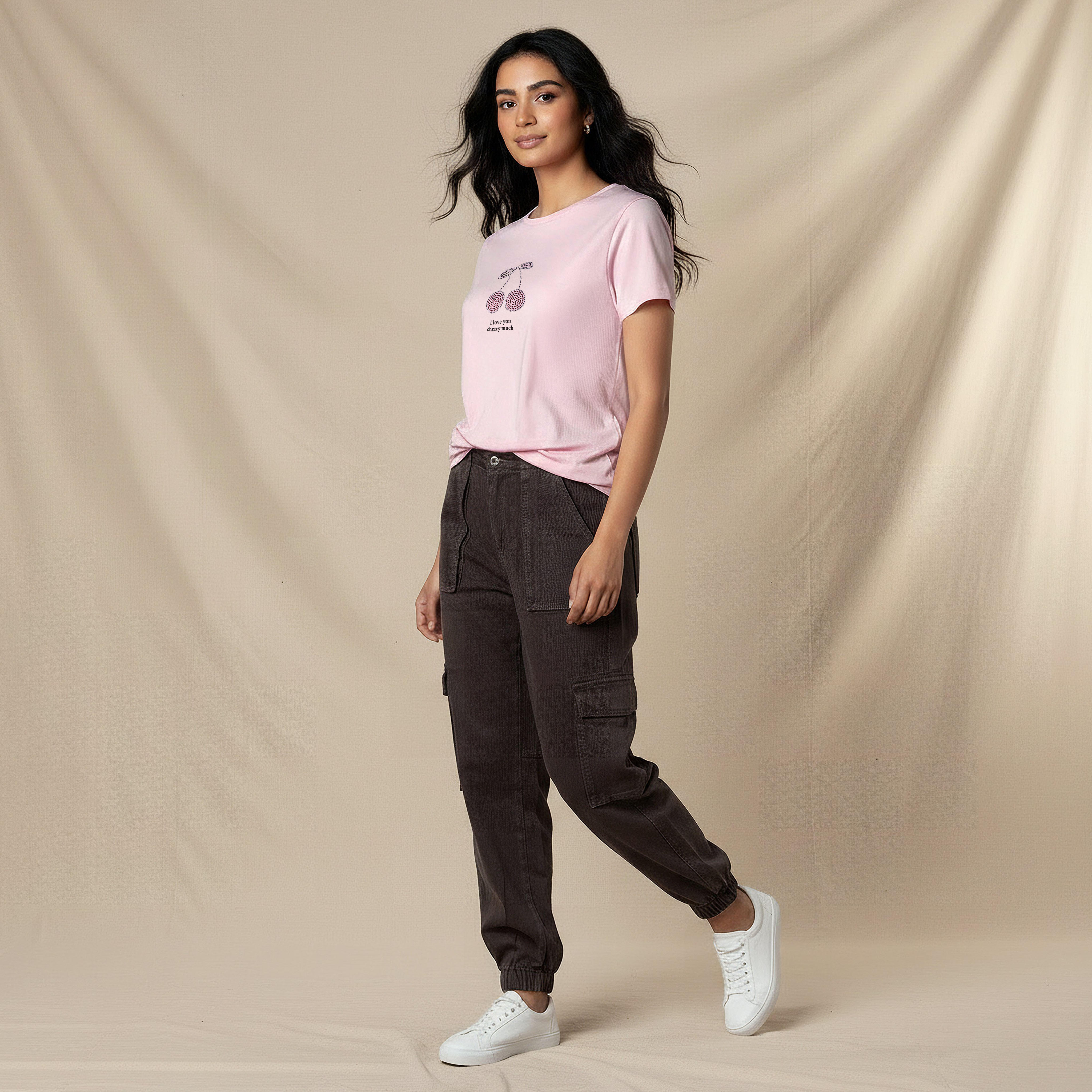 تيشيرت قطن بقصة عادية وزينة-women-clothing-tshirts-image-5