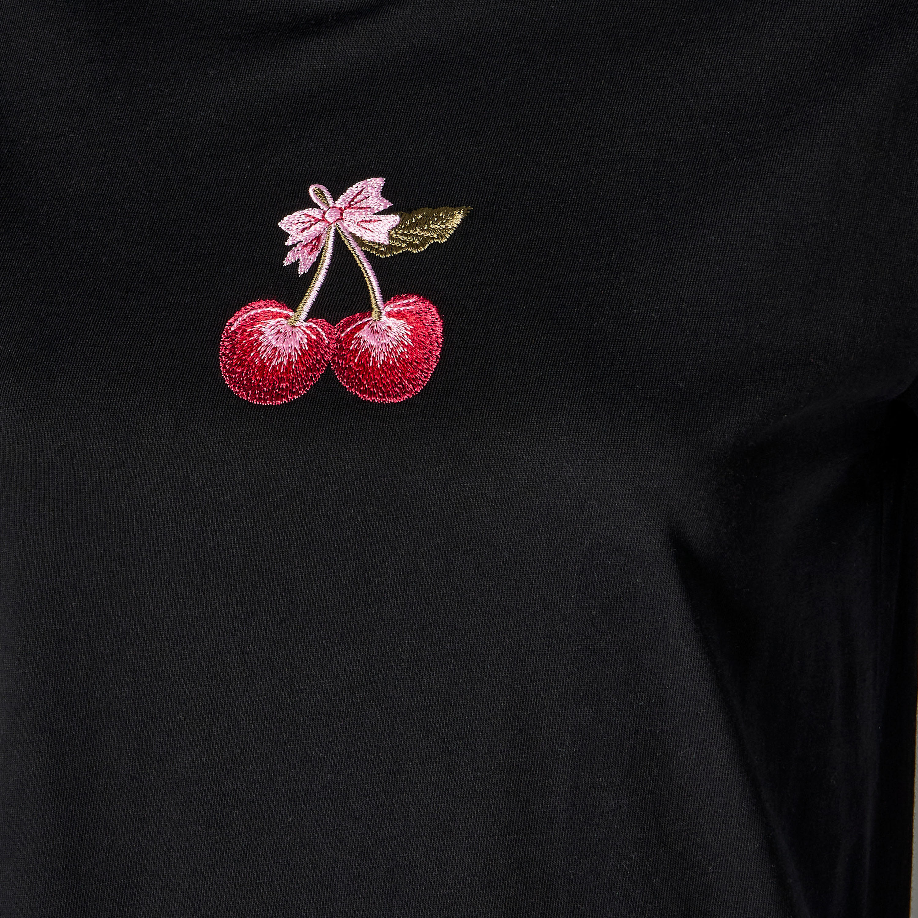 تيشيرت قطن بتطريز-women-clothing-tshirts-image-4