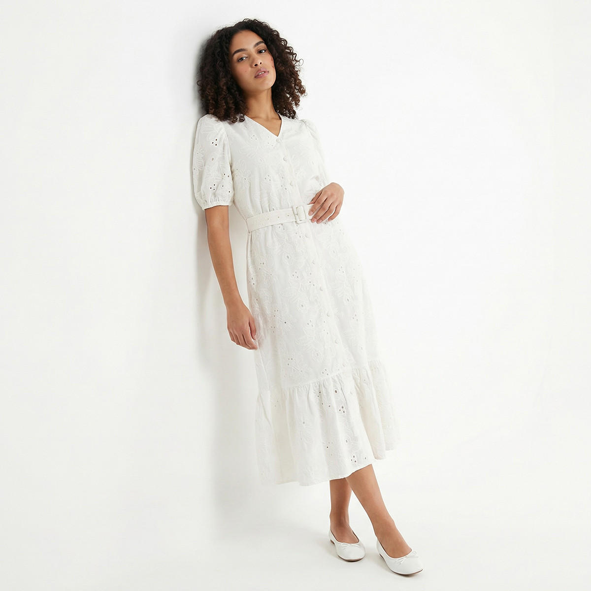فستان ميدي قطن بطبقات وتطريز شيفلي مع حزام-women-clothing-dresses-image-3