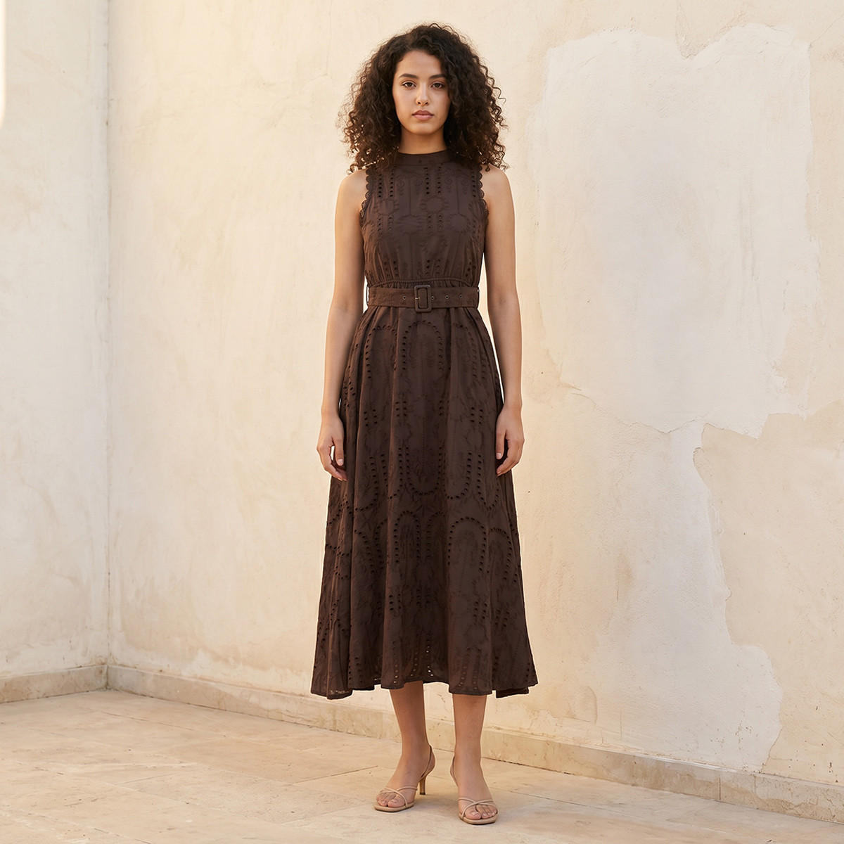 فستان إيه لاين قطن مطرز بتصميم شيفلي ودواخل دانتيل من سبلاش يوث-women-clothing-dresses-image-1