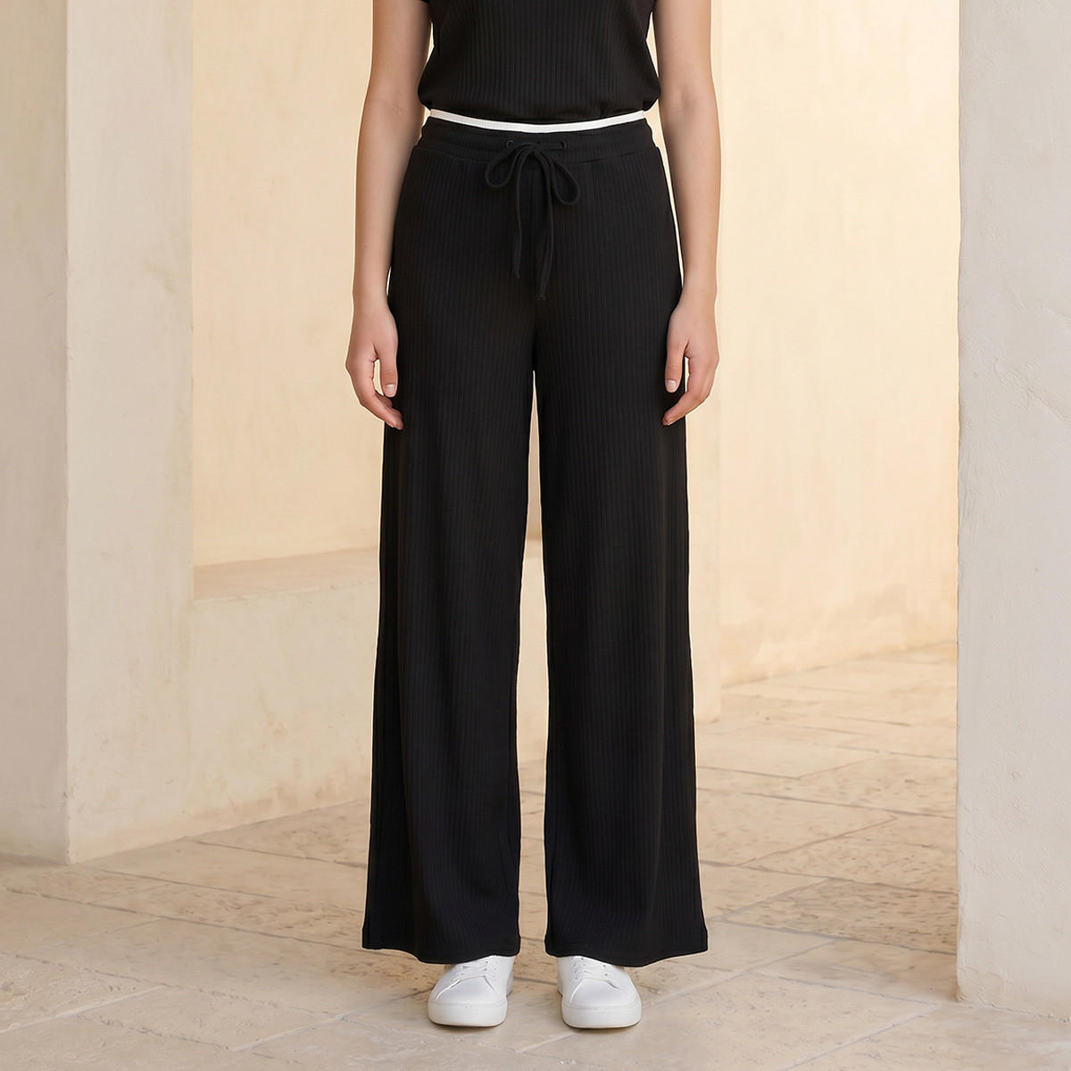 بنطلون بخصر متوسط الارتفاع مع إغلاق برباط شد للشباب-women-clothing-bottoms-joggers-image-1