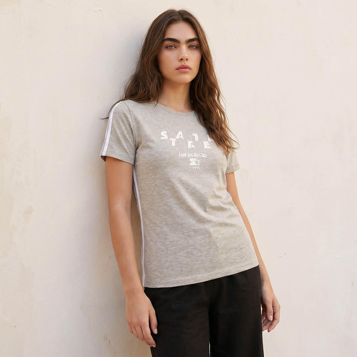 تيشيرت بتفاصيل بارزة متباينة من ستارتر-women-clothing-tshirts-image-5