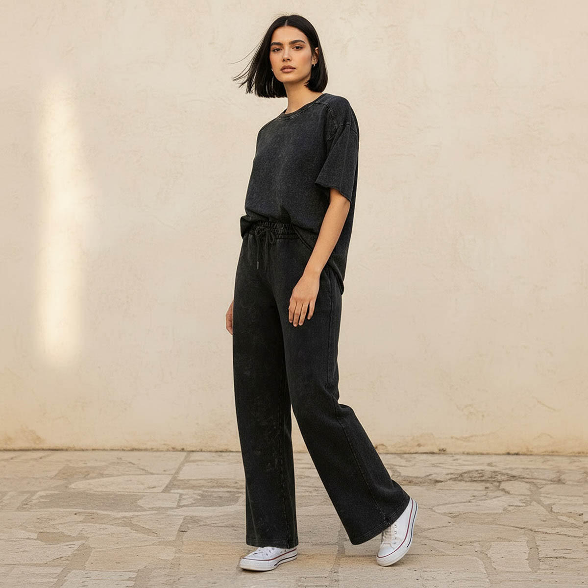 بنطلون رياضي بقصة عادية ورباط إغلاق-women-clothing-bottoms-joggers-image-3