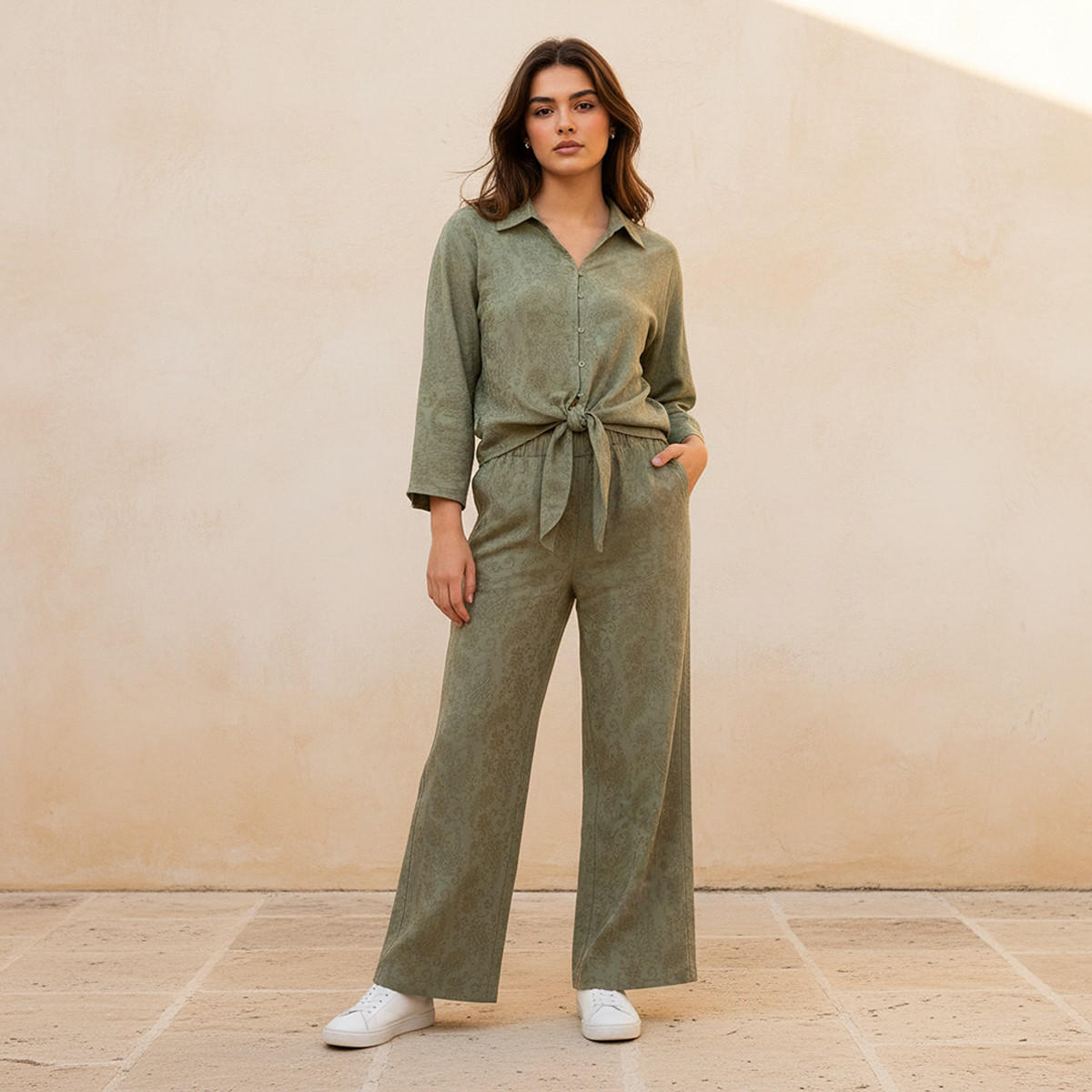 بنطلون جاكار واسع الساقين بارز الملمس وخصر متوسط الارتفاع-women-clothing-bottoms-trousers-image-3