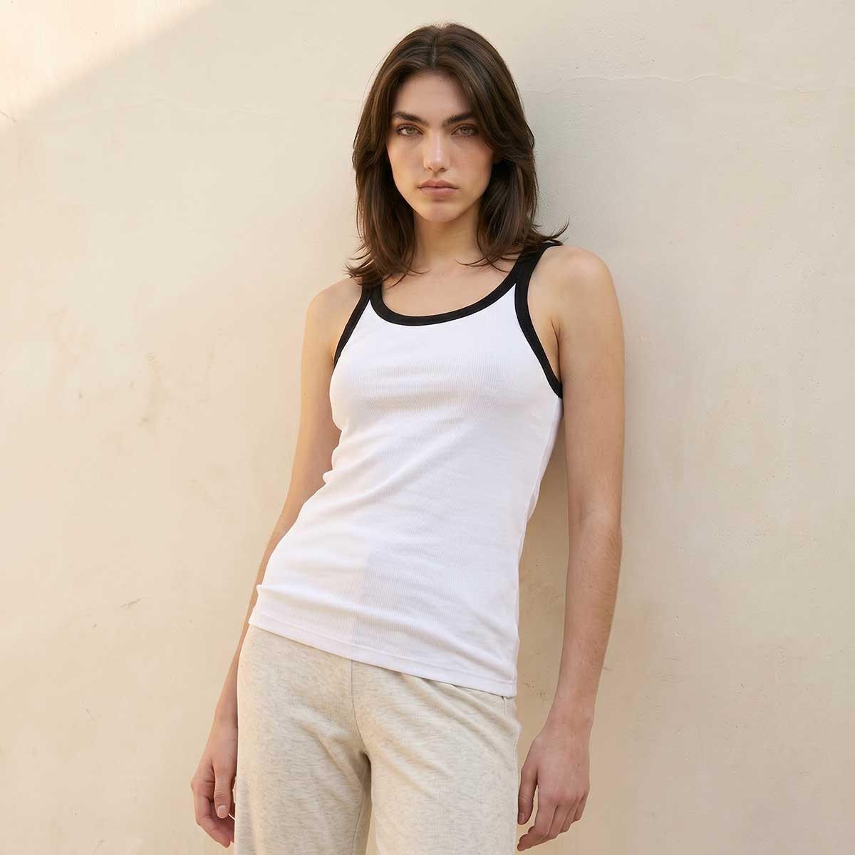 بلوزة تانك مضلعة بقصّة سليم من سبلاش يوث-women-clothing-tshirts-image-1