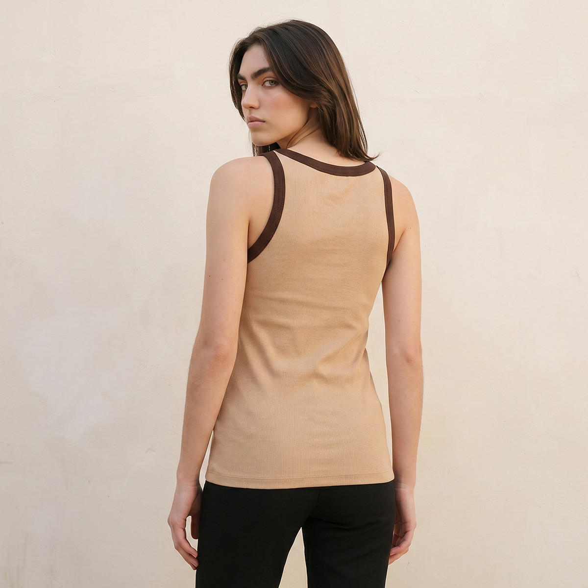 بلوزة تانك مضلعة بقصّة سليم من سبلاش يوث-women-clothing-tshirts-image-8