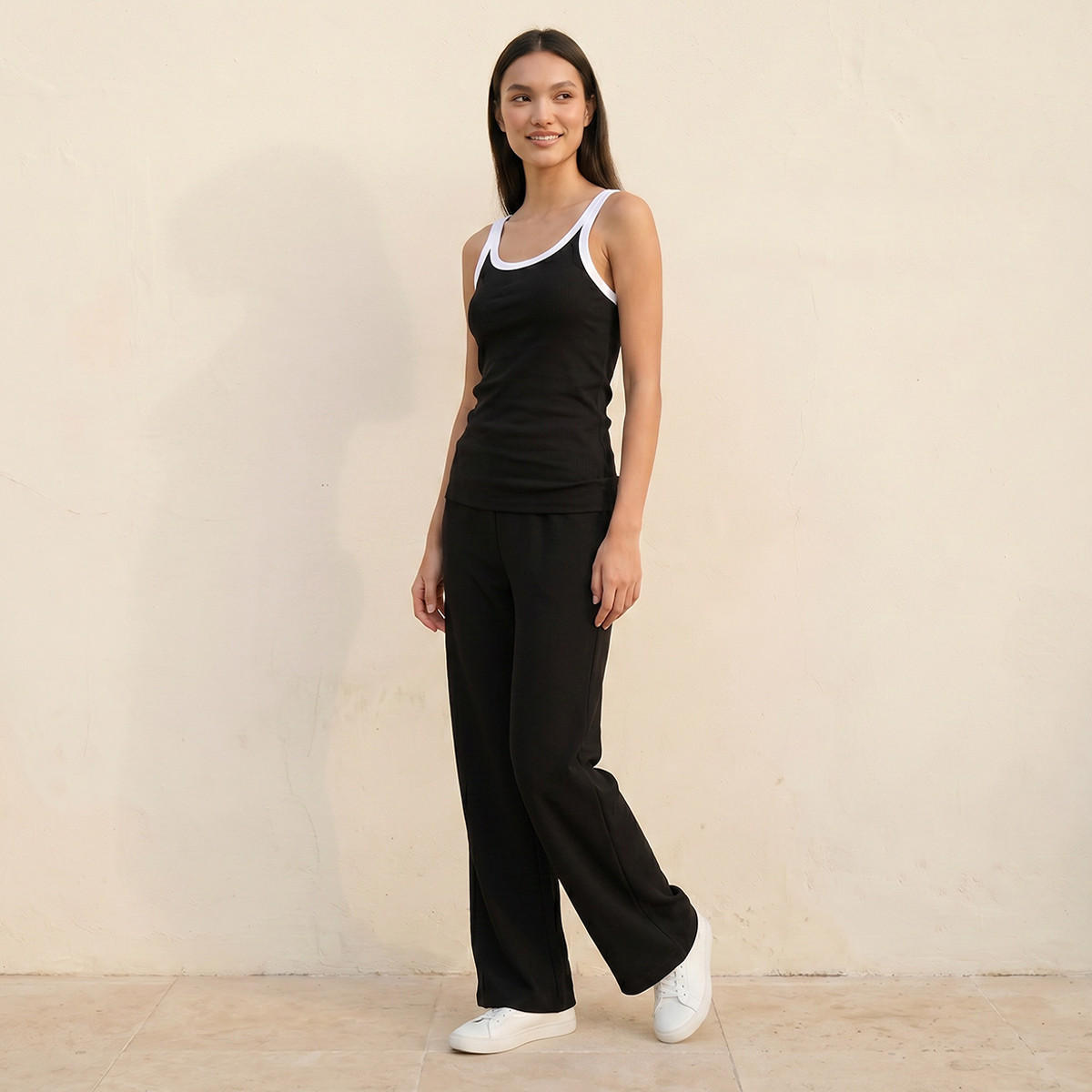 بلوزة تانك مضلعة بقصّة سليم من سبلاش يوث-women-clothing-tshirts-image-3