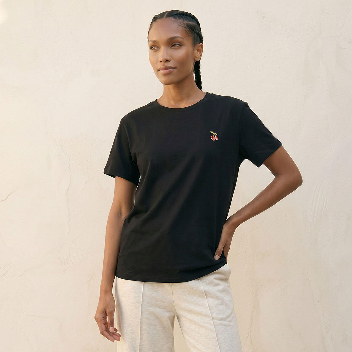 تيشيرت بزينة بروش من سبلاش يوث-women-clothing-tshirts-image-1
