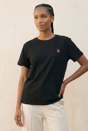 تيشيرت بزينة بروش من سبلاش يوث-women-clothing-tshirts-image-1