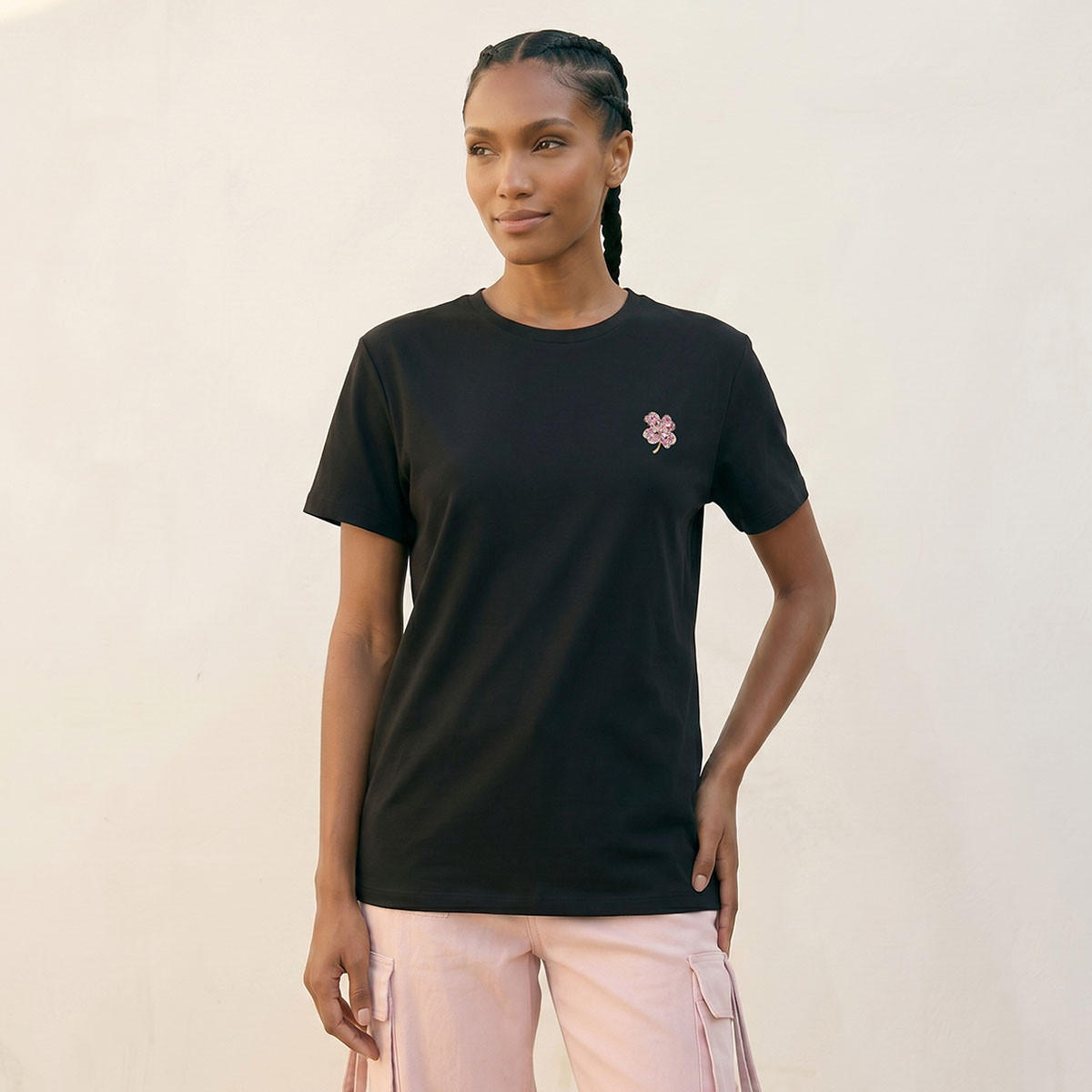 تيشيرت بزينة بروش من سبلاش يوث-women-clothing-tshirts-image-1