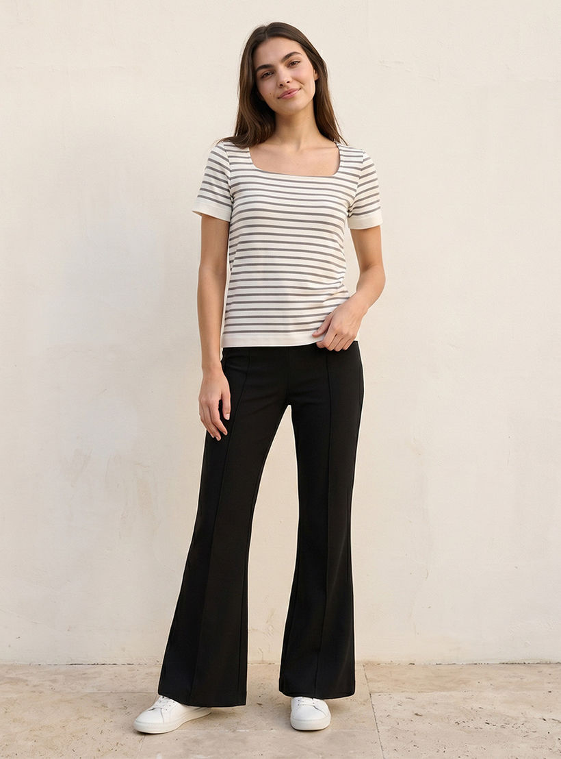 تيشيرت مقلم بقصة ضيقة وياقة مريعة بدون درزات من سبلاش يوث-women-clothing-tshirts-image-3