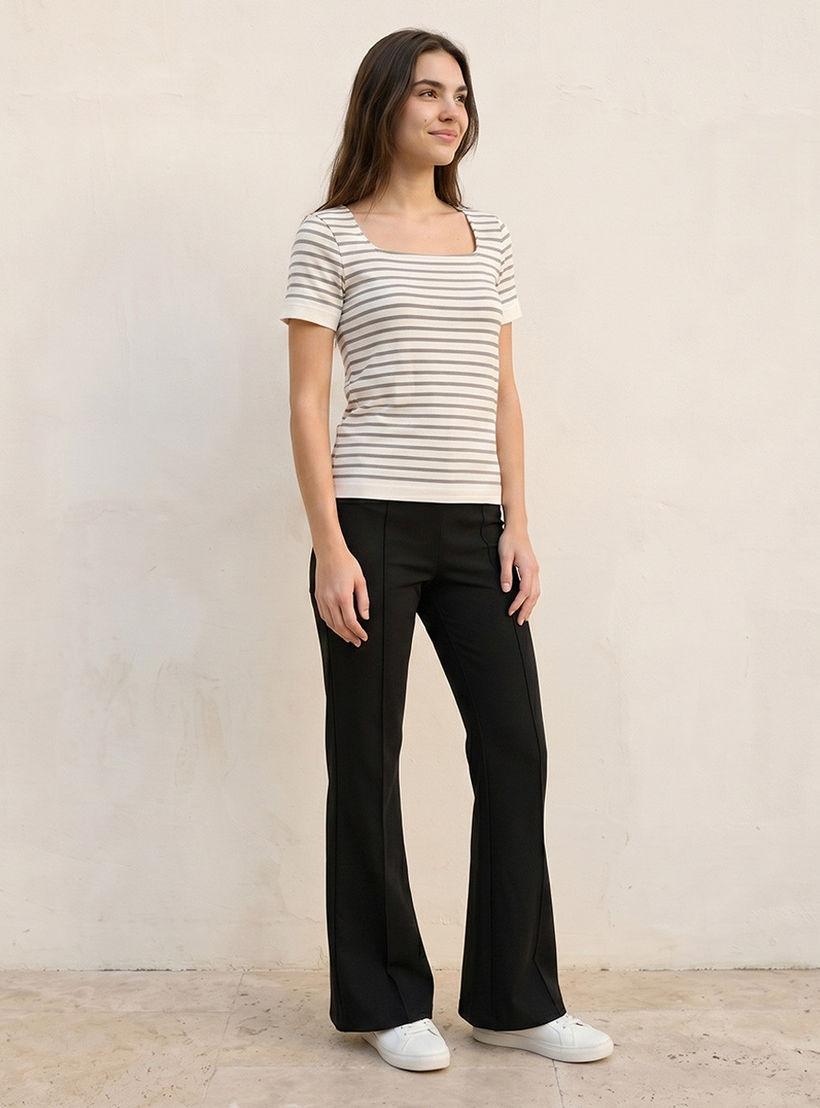 تيشيرت مقلم بقصة ضيقة وياقة مريعة بدون درزات من سبلاش يوث-women-clothing-tshirts-image-5