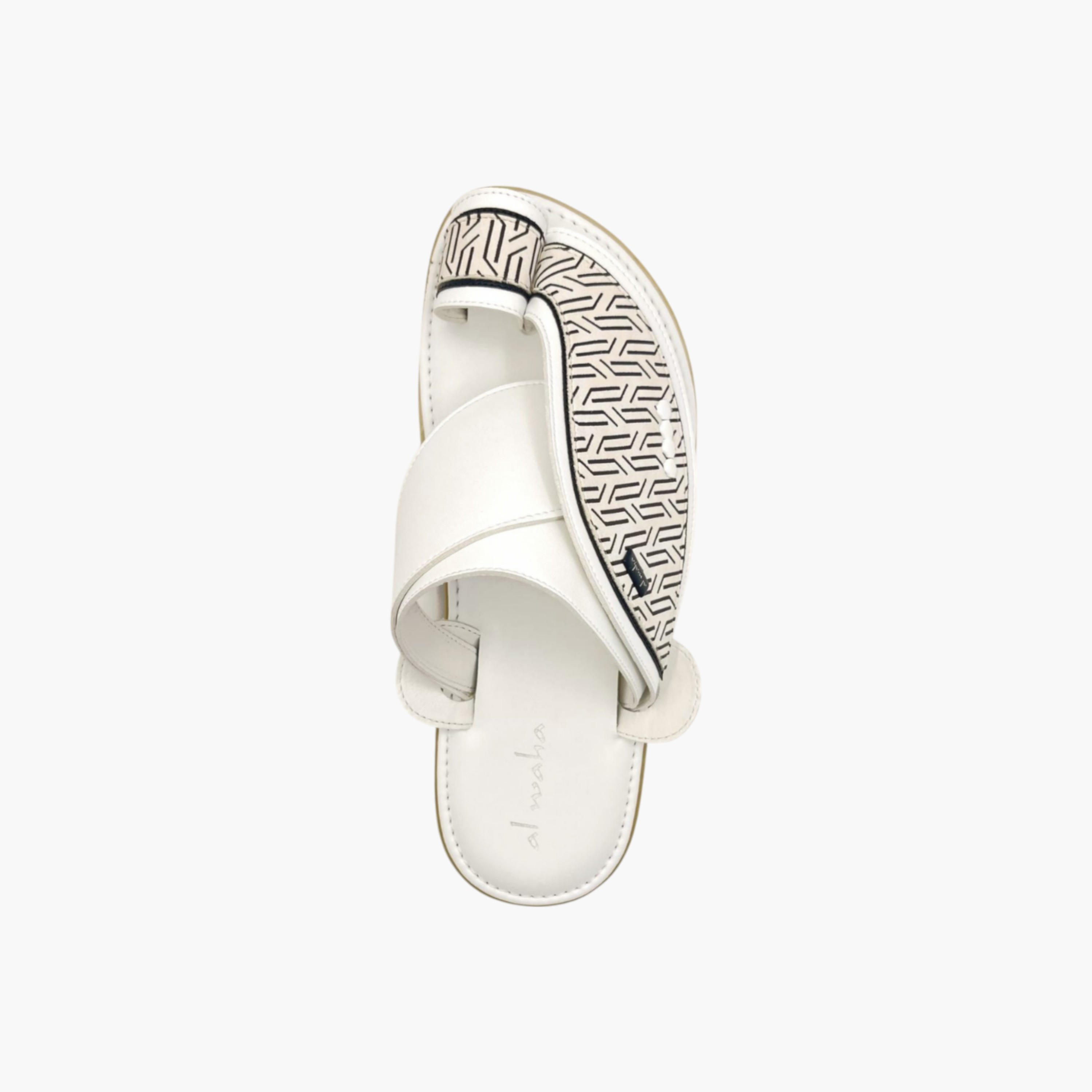 Al Waha Textured Slip-On Arabic Sandals with Toe Loop Detail-men-shoes-sandals-image-3