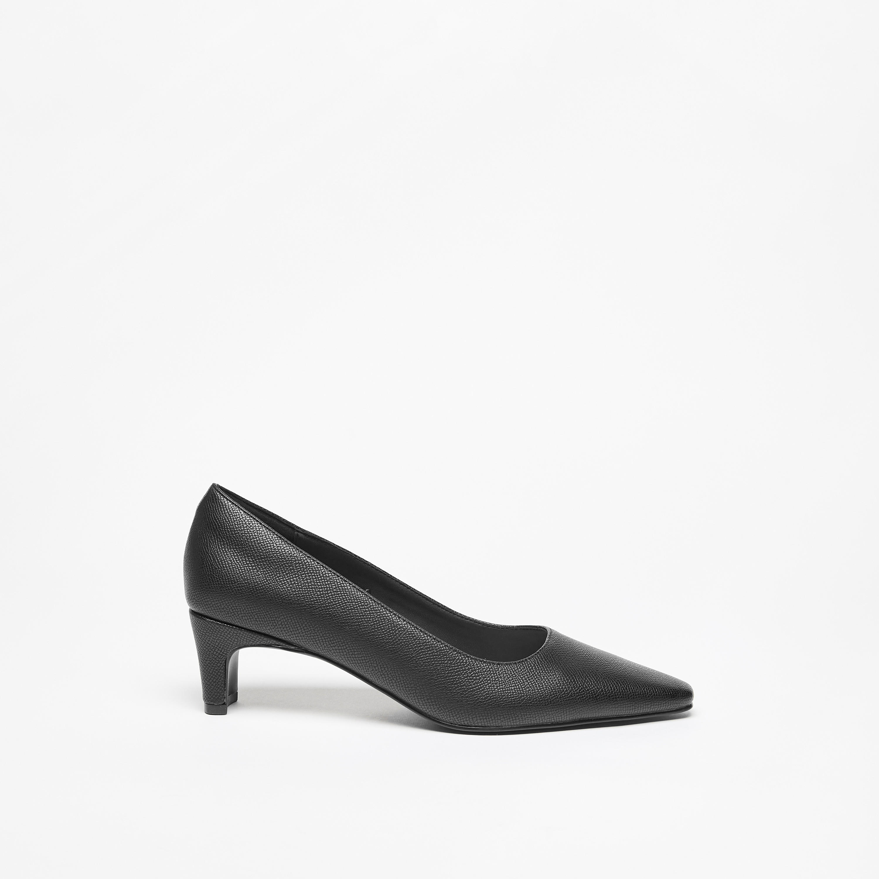 حذاء كلاسيكي سهل الارتداء بمقدمة مدببة وكعب صغير من سيليست-women-shoes-heels-image-8