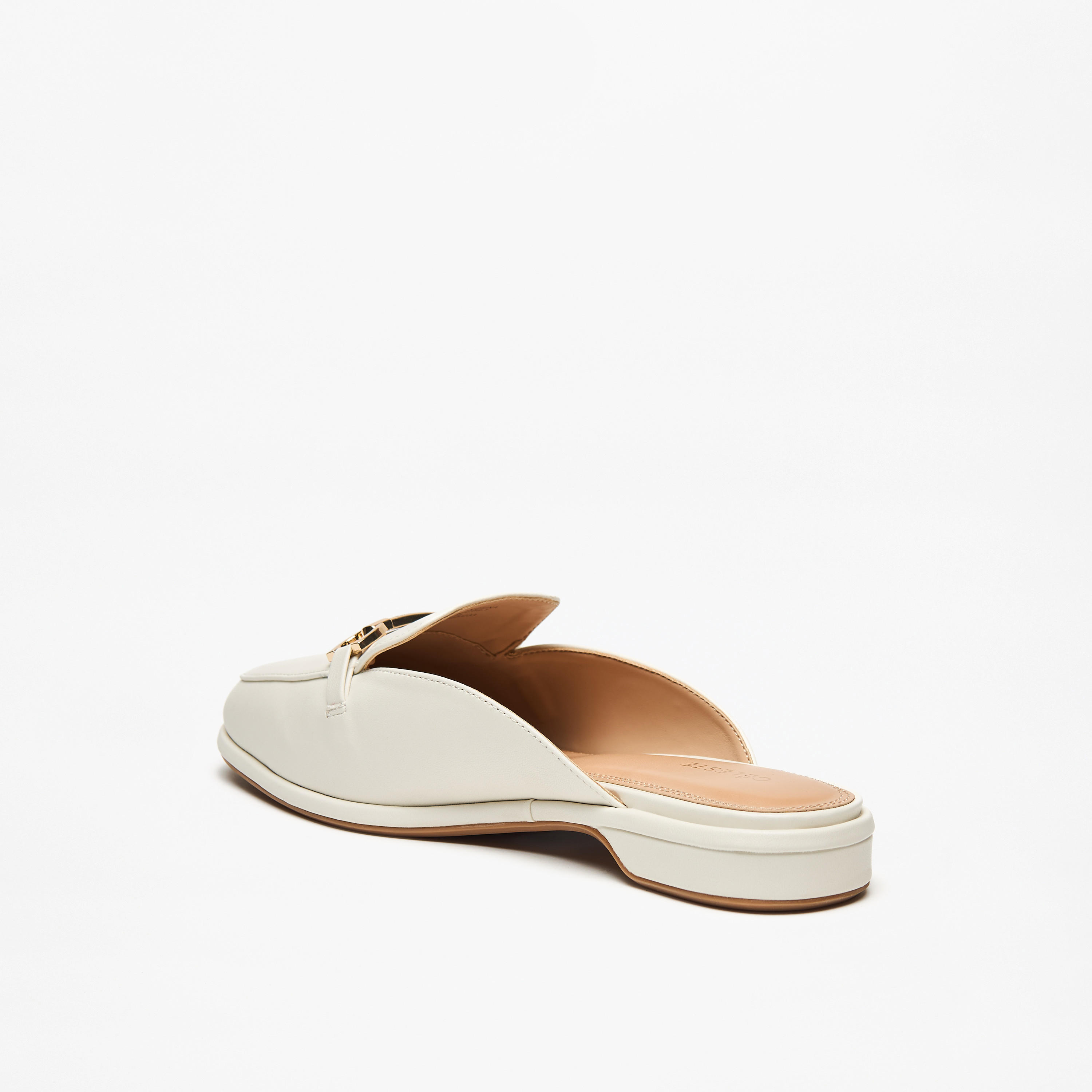 حذاء ميول سادة سهل الارتداء بزينة ميتاليك للنساء من سيليست-women-shoes-flats-mules-image-2