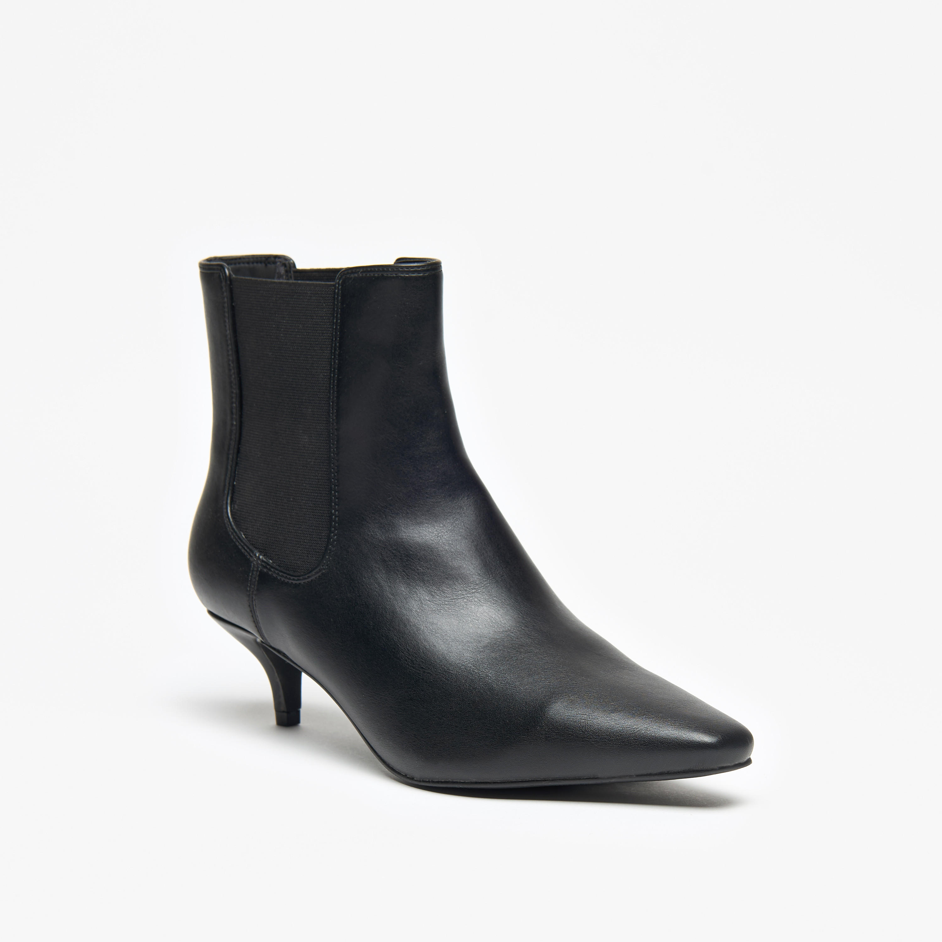 بوت نسائي سادة سهل الارتداء بطول الكاحل وكعب ستيليو من سيليست-women-shoes-boots-image-1