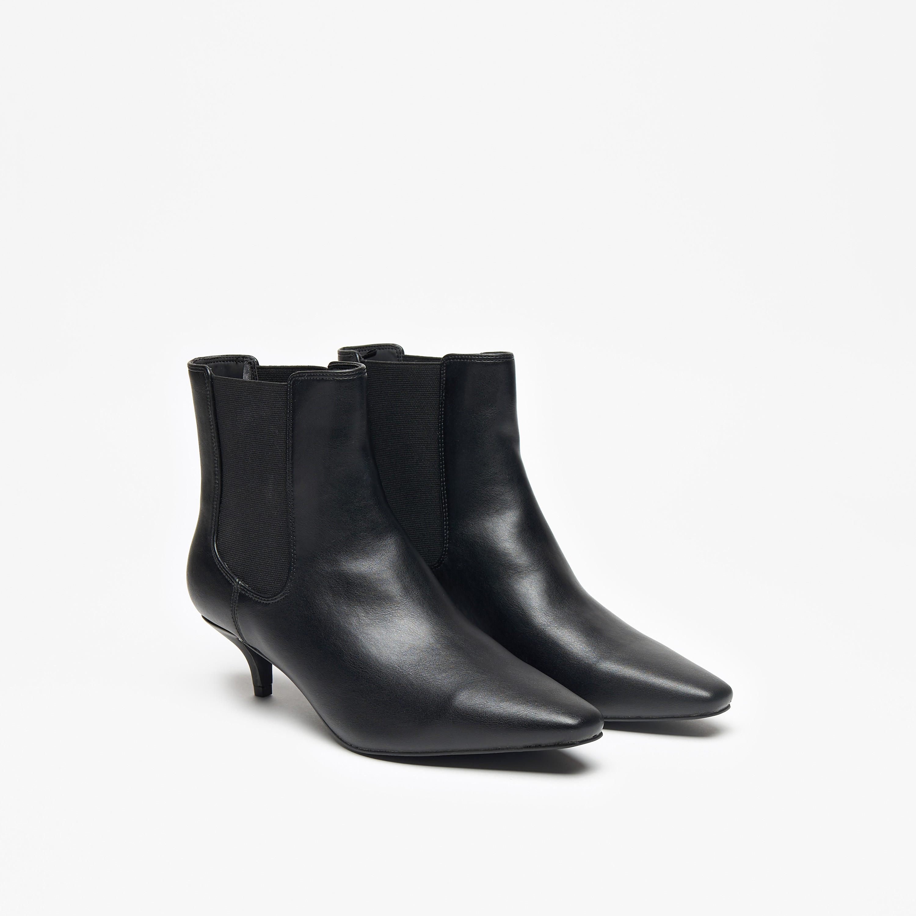 بوت نسائي سادة سهل الارتداء بطول الكاحل وكعب ستيليو من سيليست-women-shoes-boots-image-4