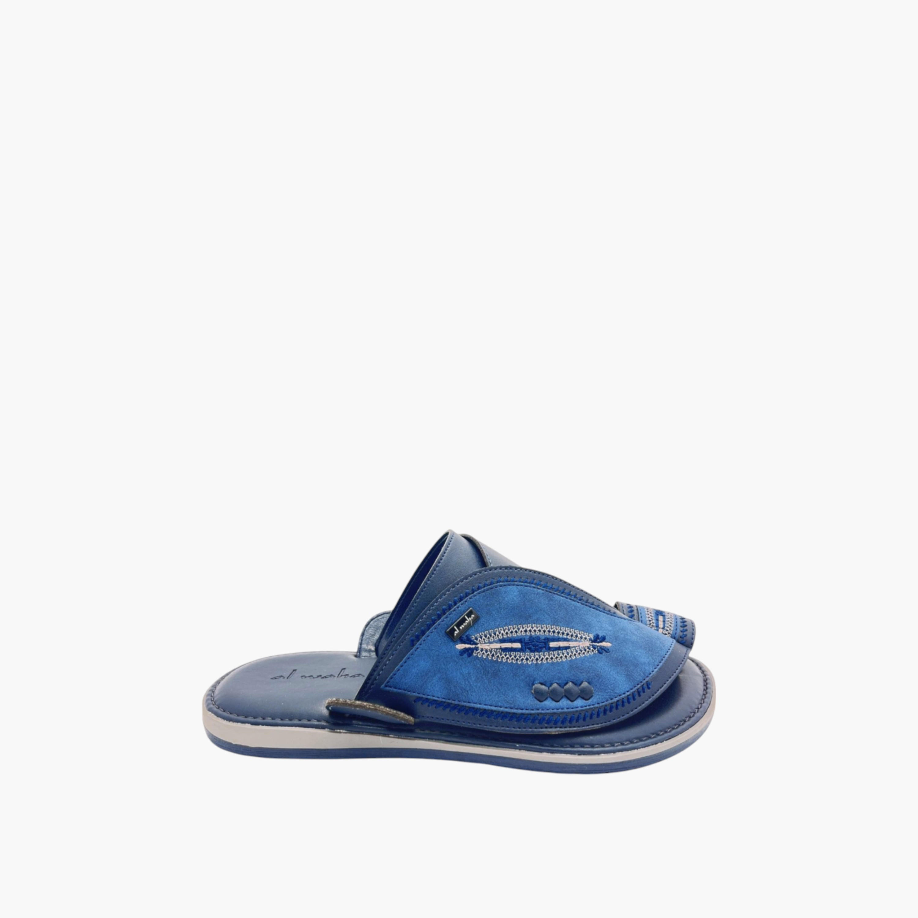 صندل عربي مطرّز سهل الارتداء من الواحة-men-shoes-sandals-image-1