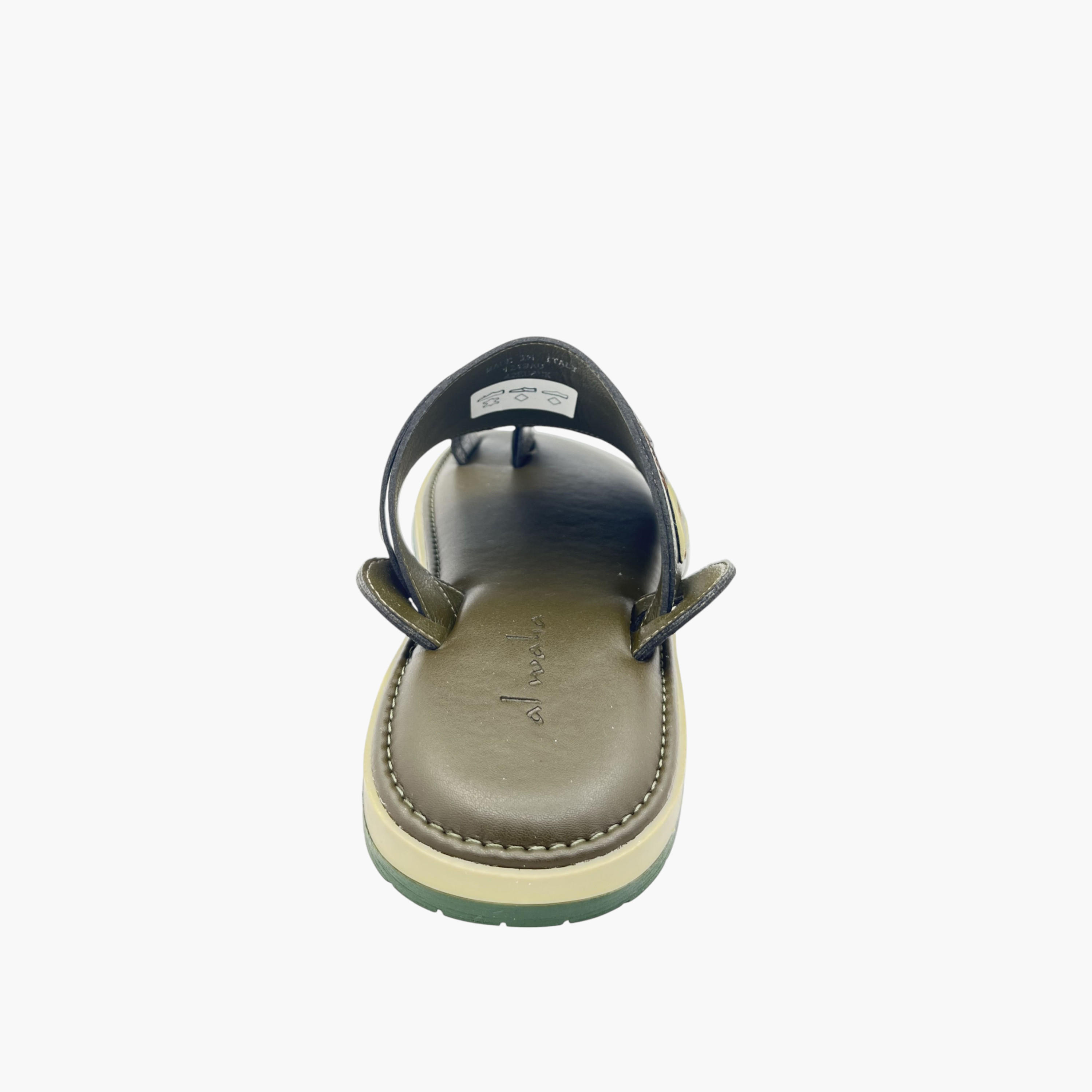 صندل عربي مطرّز سهل الارتداء من الواحة-men-shoes-sandals-image-3