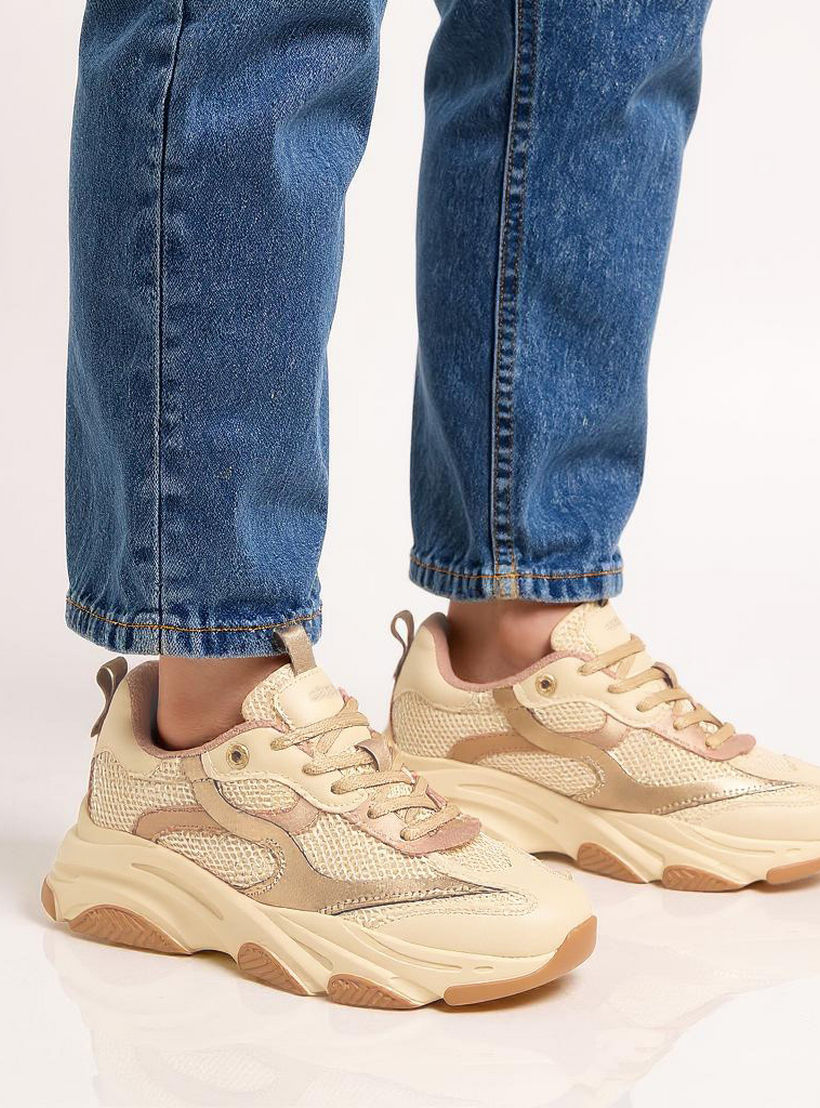حذاء سنيكرز برباط إغلاق وألواح وألسنة سحب للنساء من سيليست-women-shoes-sneakers-image-2