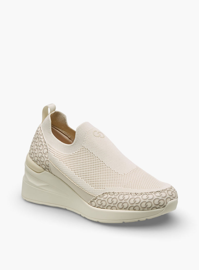 حذاء سنيكرز بطبعات للنساء من سيليست-women-shoes-sneakers-image-3