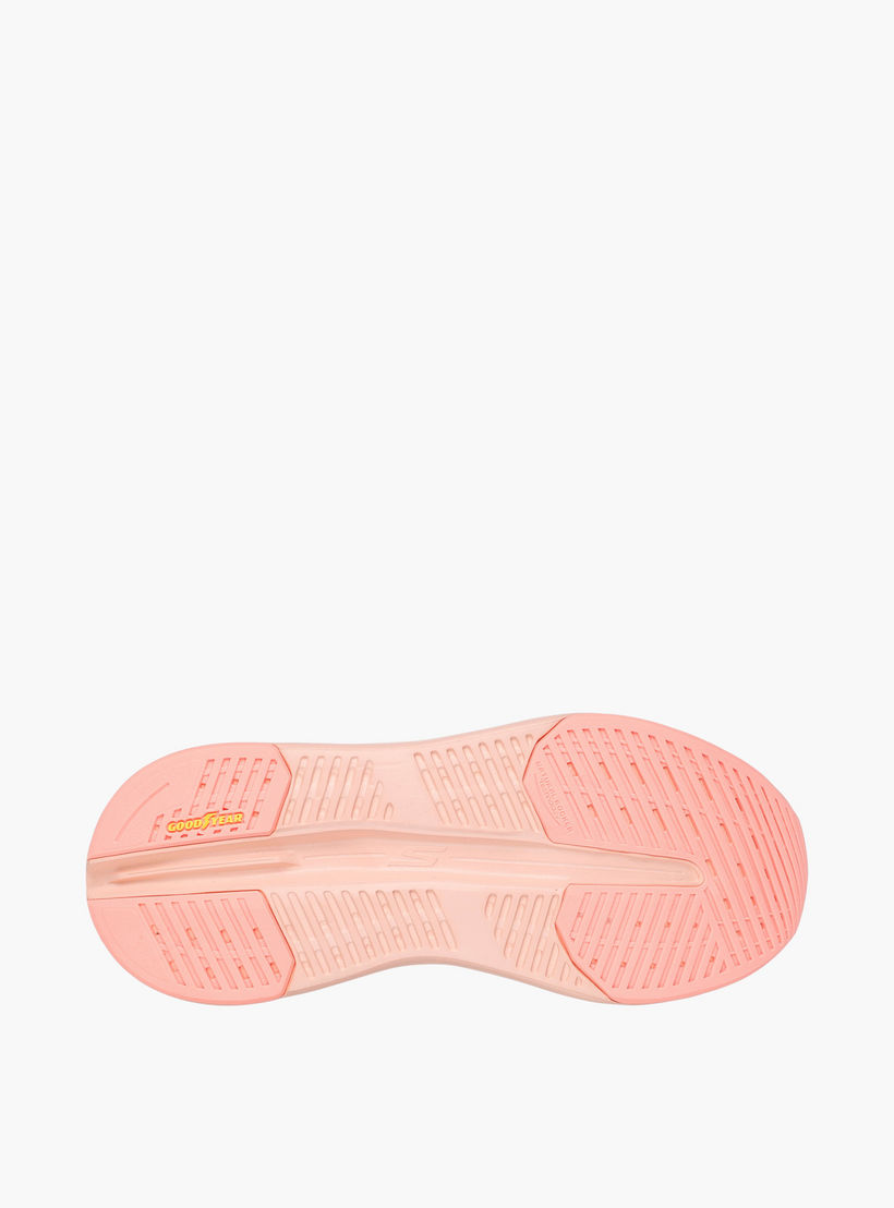 حذاء رياضي ماكس كوشنينج جلايد ستيب برباط إغلاق للنساء من سكيشرز-women-shoes-sports-image-4